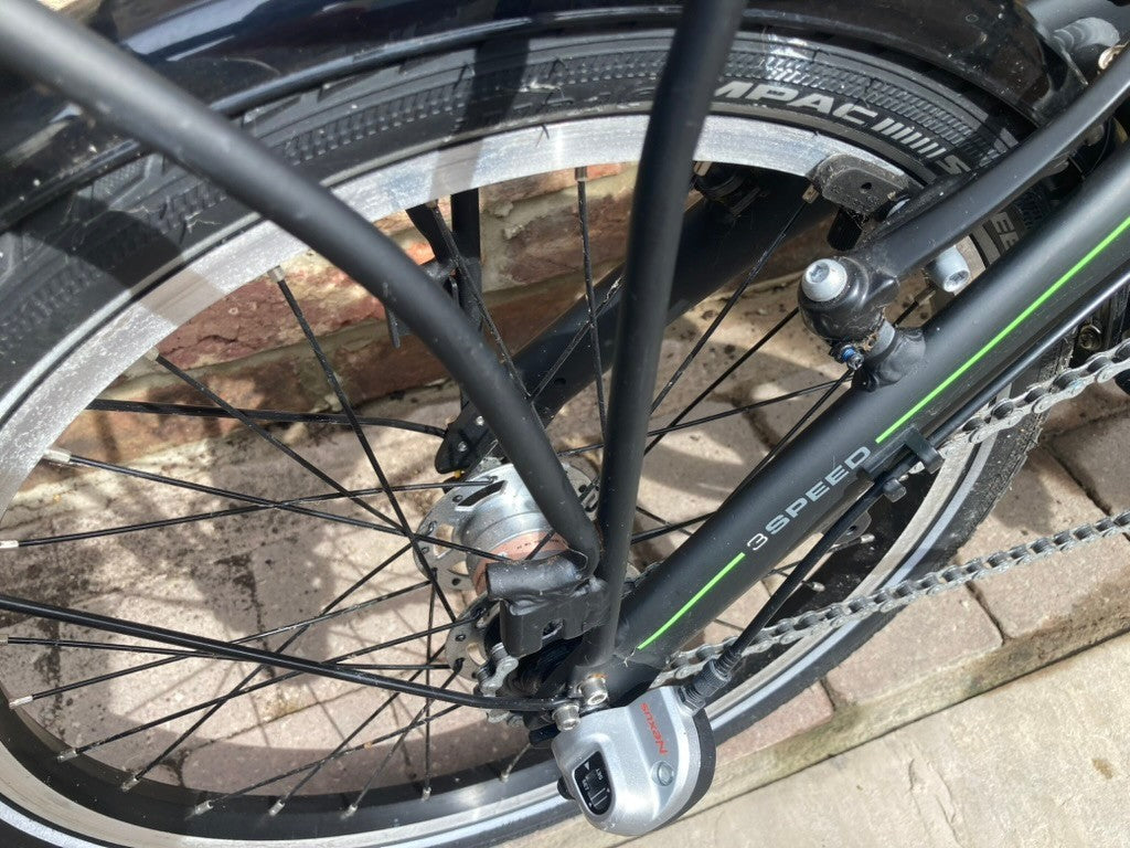 Dahon Vybe i3 20" Wheels 12.9 kg Compact Unisex Matt Black Folding Bike.