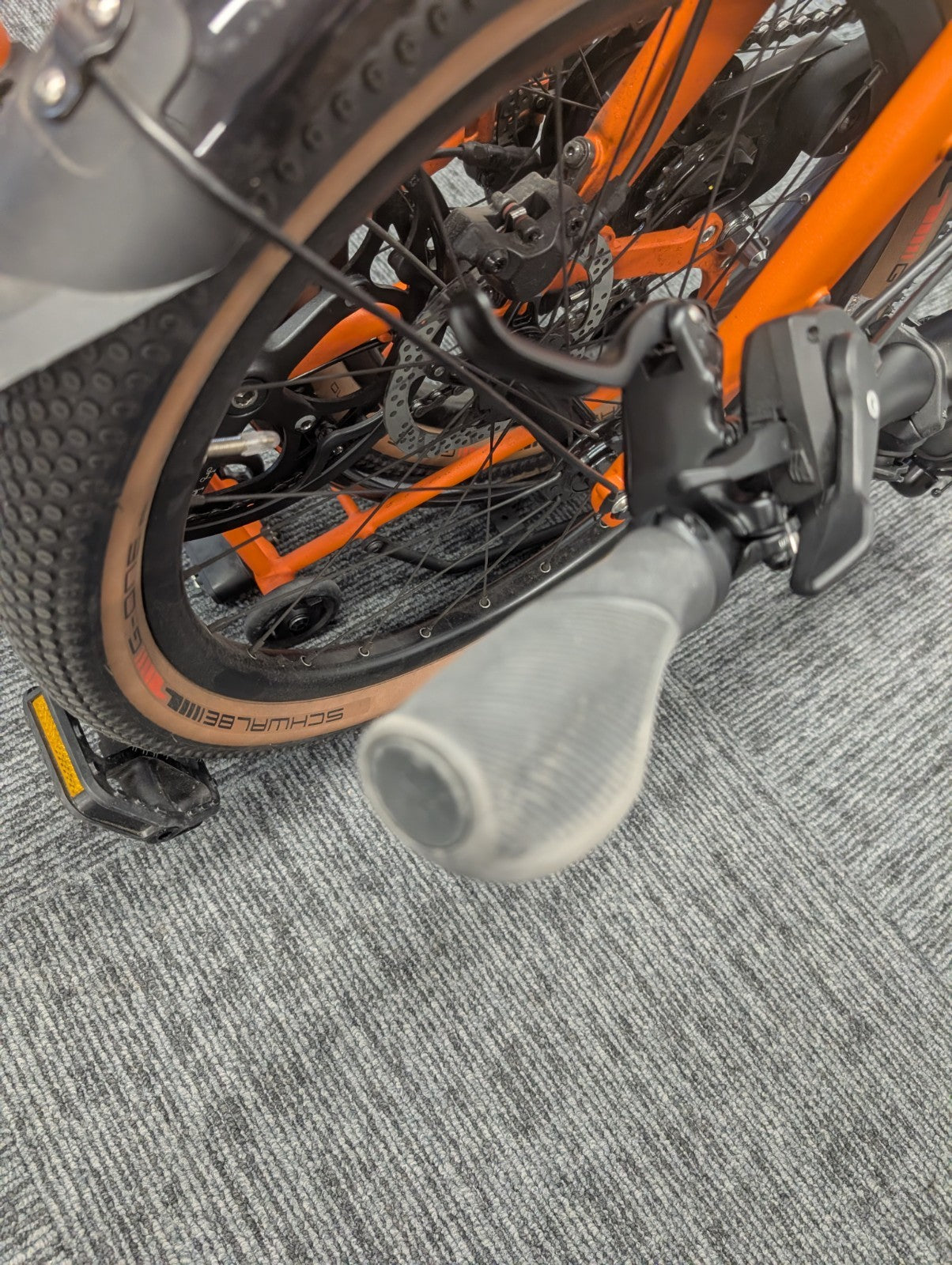 Brompton G Line 8-Speed Large Orange Excellent Condition