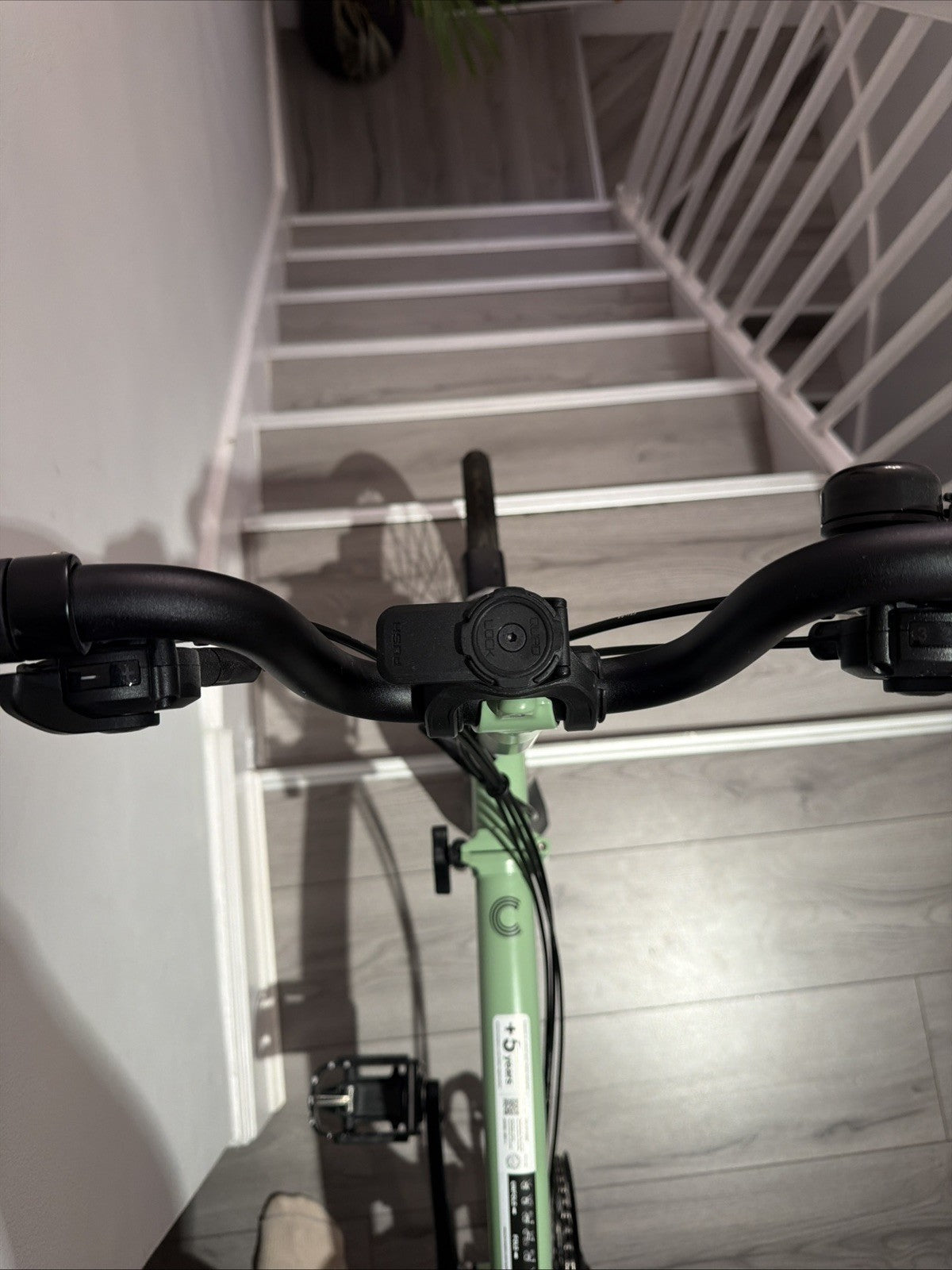Brompton C Line Explore 6 Speed 2023 Matcha Green + Bags & Accessories