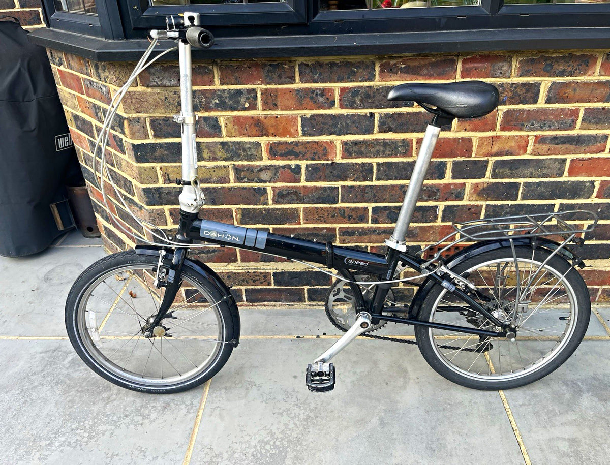 Dahon 20in Folding Bike 7-Speed Black/Silver V-Brakes Rack Mudguards