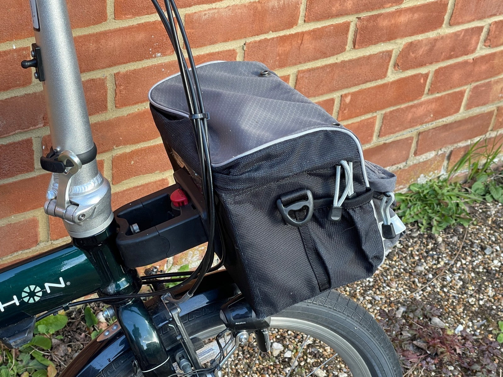 Dahon Speed TR 24 speed folding touring bike - lovely bike. Collection Essex