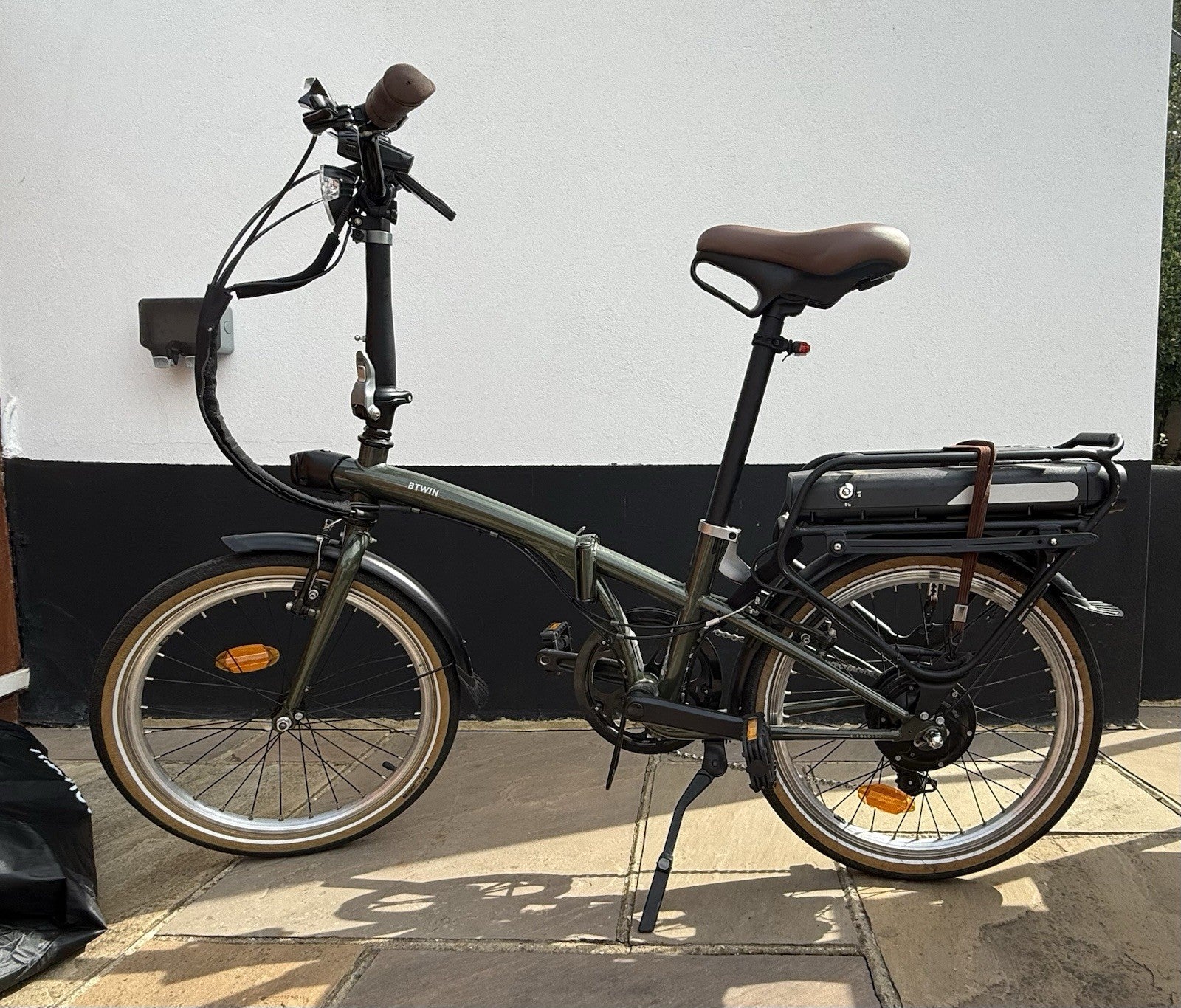 Decathlon B'TWIN E-FOLD 500 20in Folding Elec Bike 250W 36V Back Rack, mudguards