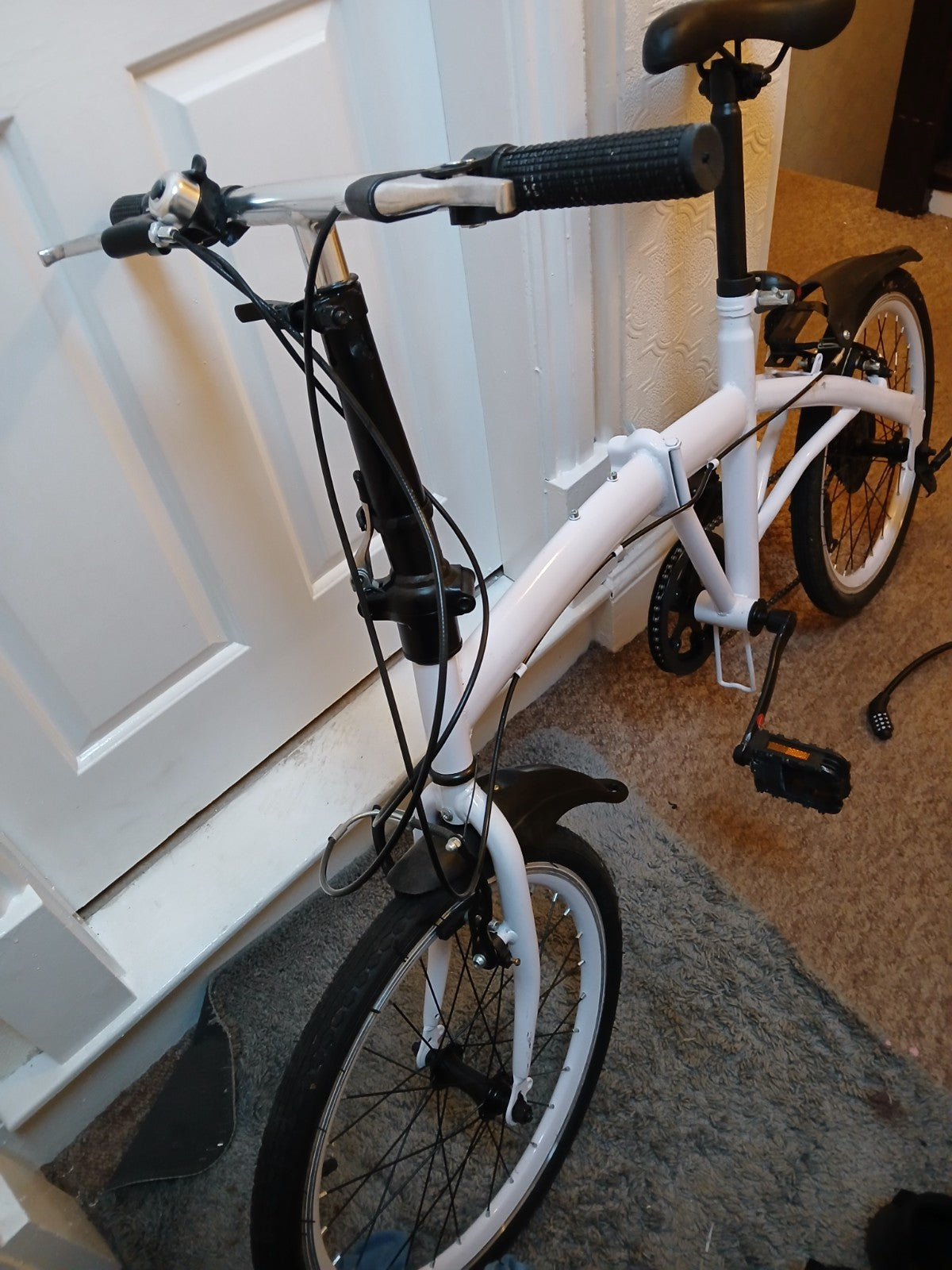 White Folding Bike Foldable City Bike for Adult 20" Commute Bicycle 6 Speed Gear