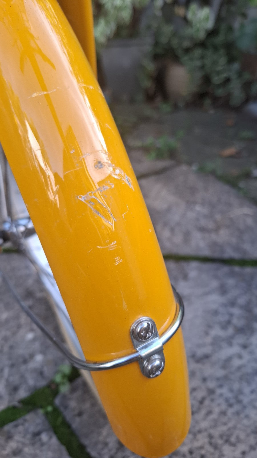 Bobbin Pli 20 in Folding Bike Yellow, Basket, Mudguards, Rear Rack, Bell