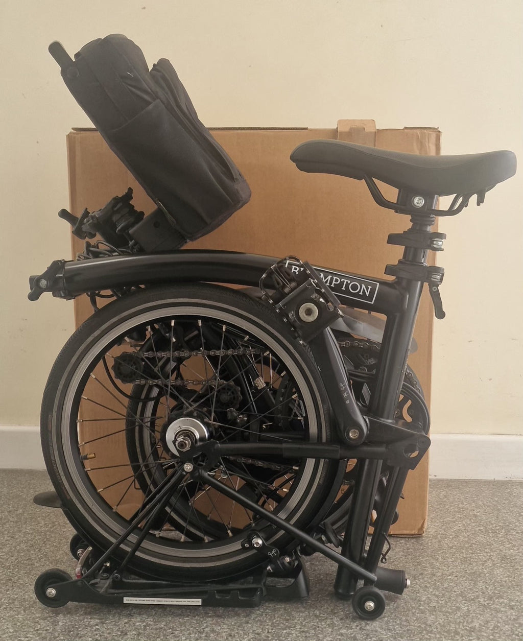 BROMPTON BLACK C Line m6L 6 Spd fold bike Free UK & Low Co$t WORLD📦🛩 🌎