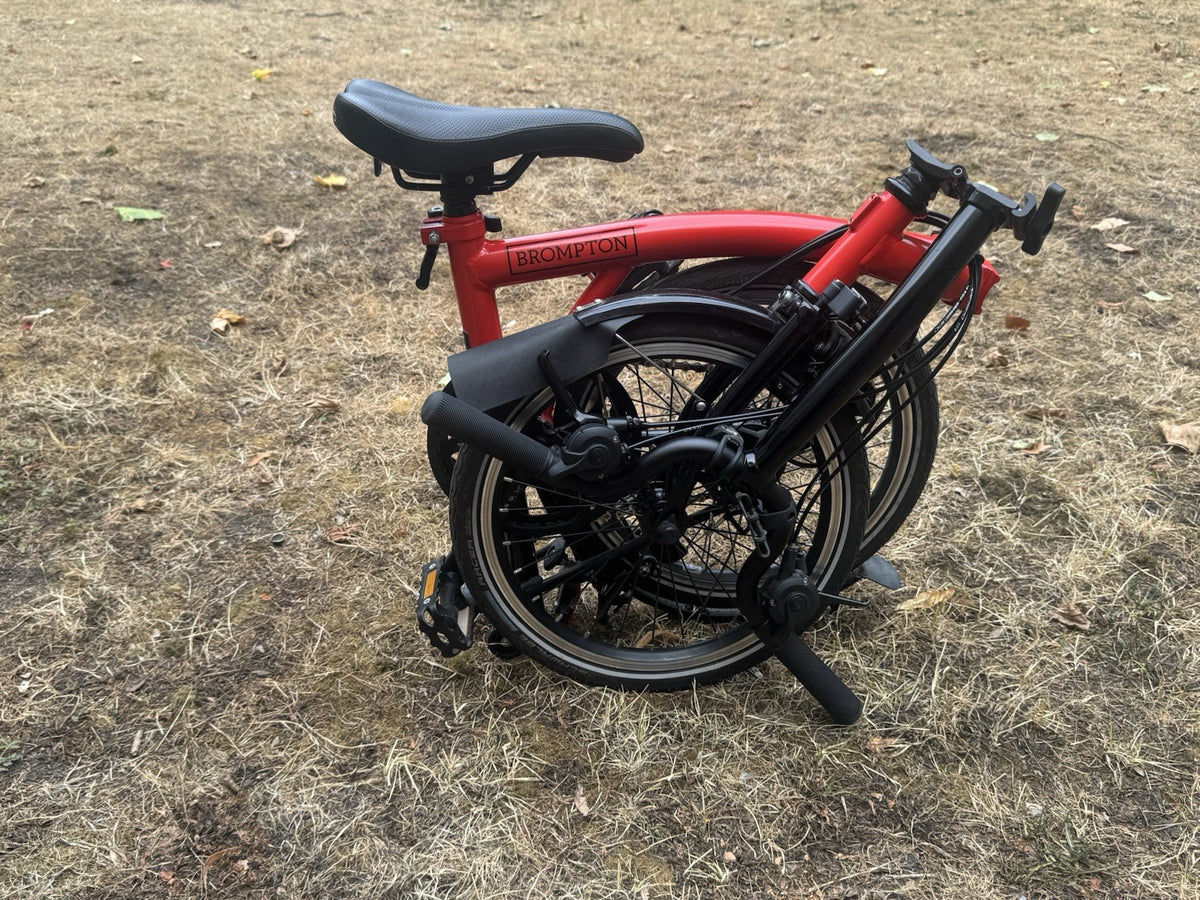 Brompton M6L Black Edition 2020 Folding Bike 6 Speed Red/Black