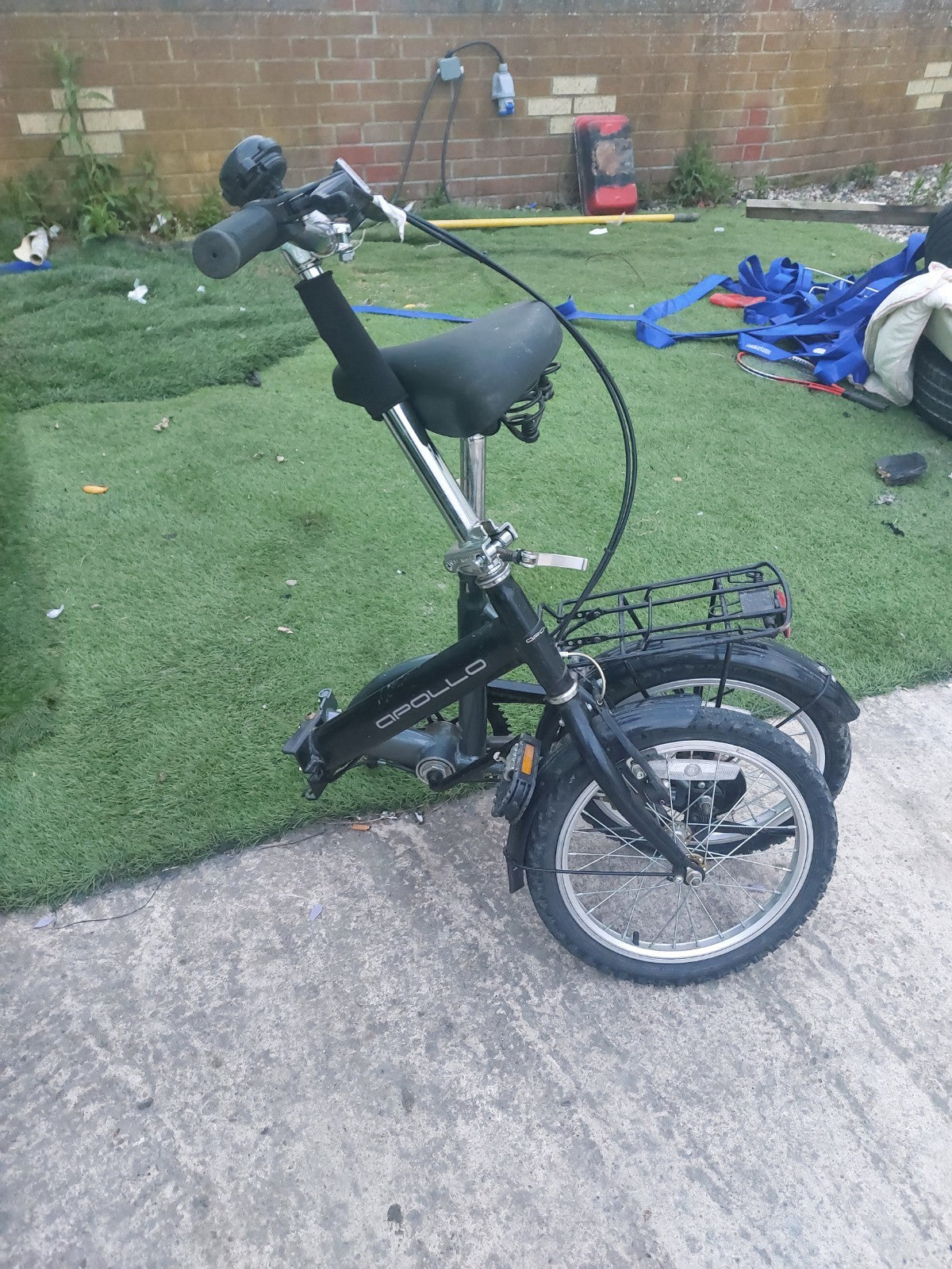 Apollo Folding Bike Aluminium Unisex Adults In Black Good Condition No Reserve