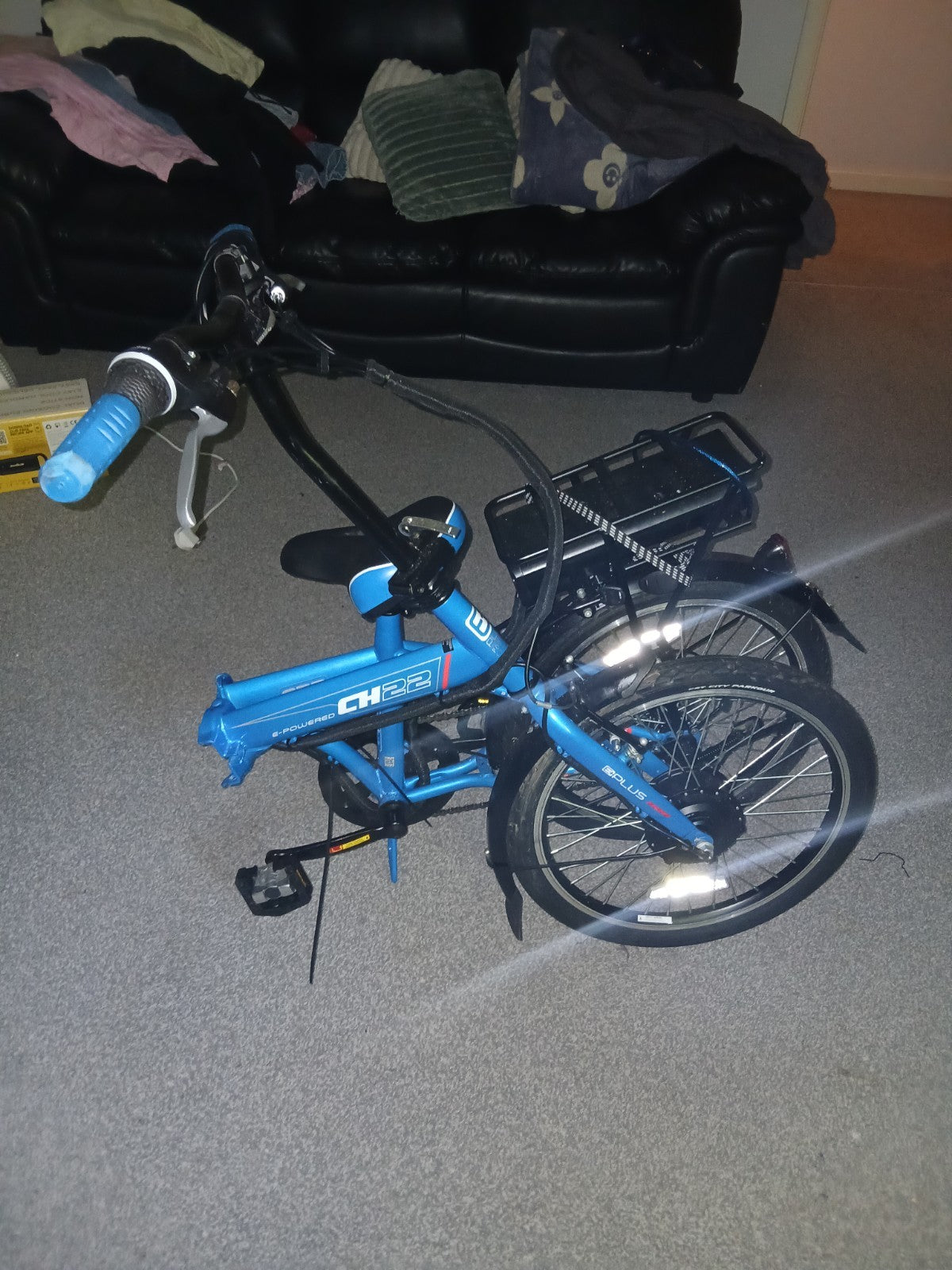 Bollus CH22 20in Blue Folding Bike V-Brakes with Rear Rack & Mudguards