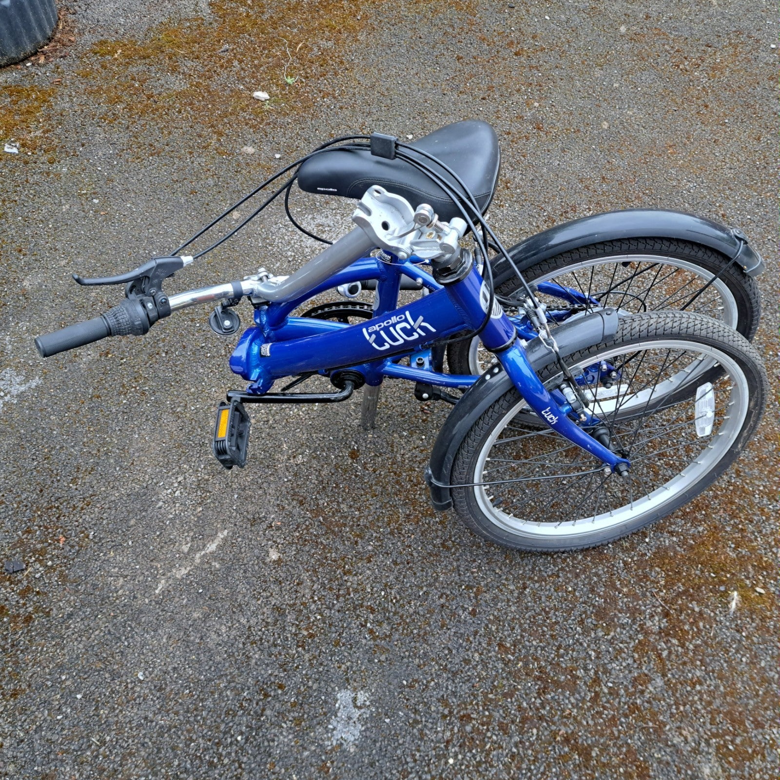20" wheeled folding bikes for adults used Apollo Luck. commuter.