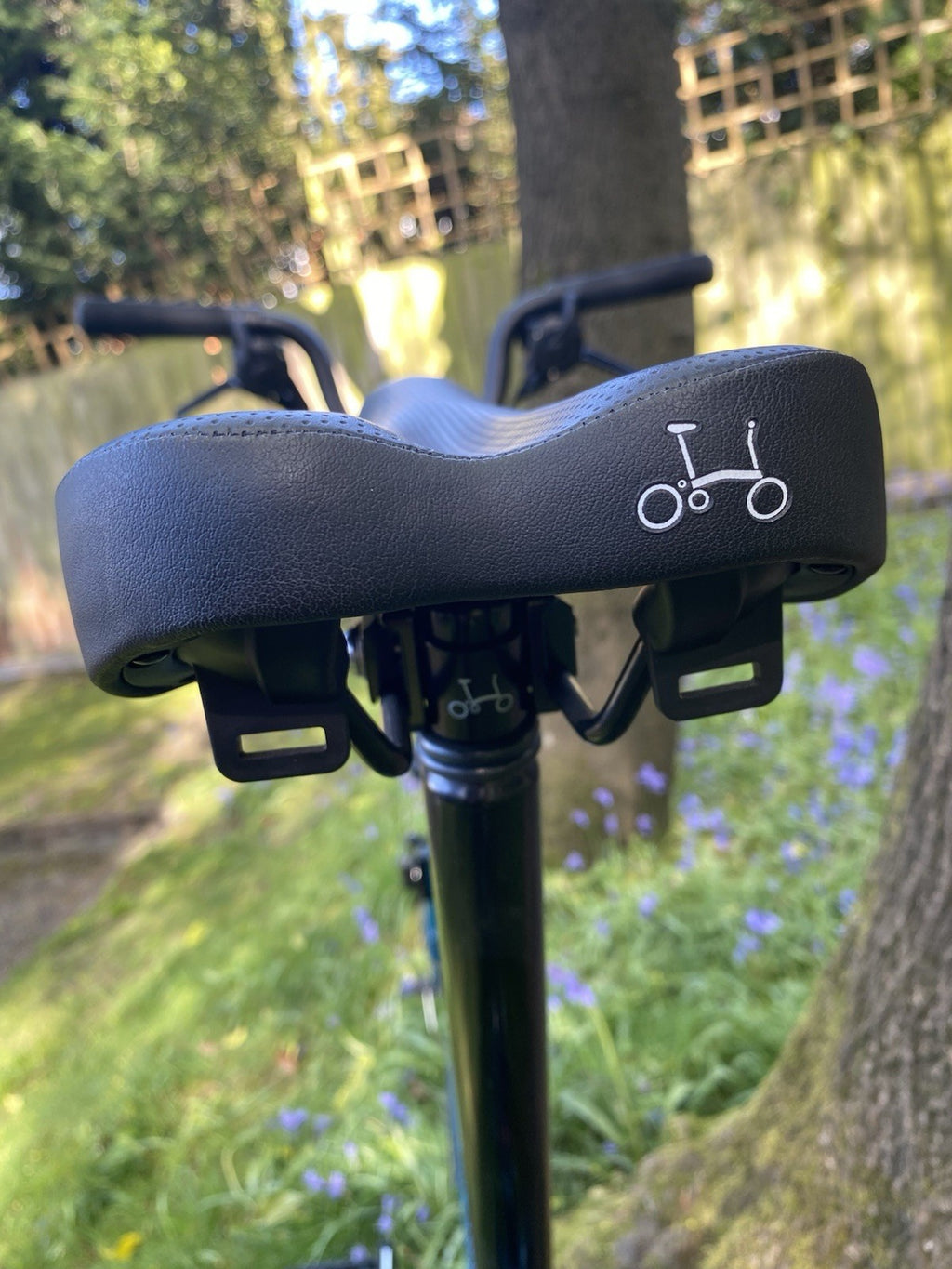 Brompton C-Line 6-Speed in Ocean Blue (Discontinued) - Mid bar - April 2026 -New