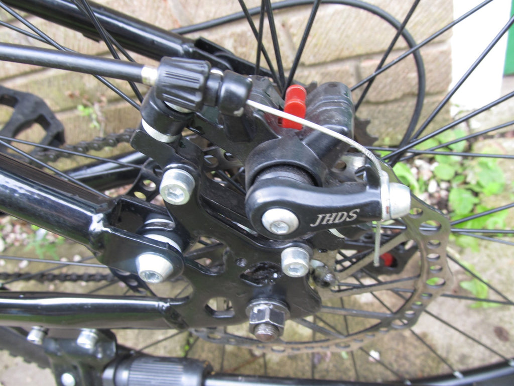 BIKE - MOUNTAIN BI FOLD - 26" WHEELS - DISC BRAKES  UNISEX - EXCELLENT CONDITION