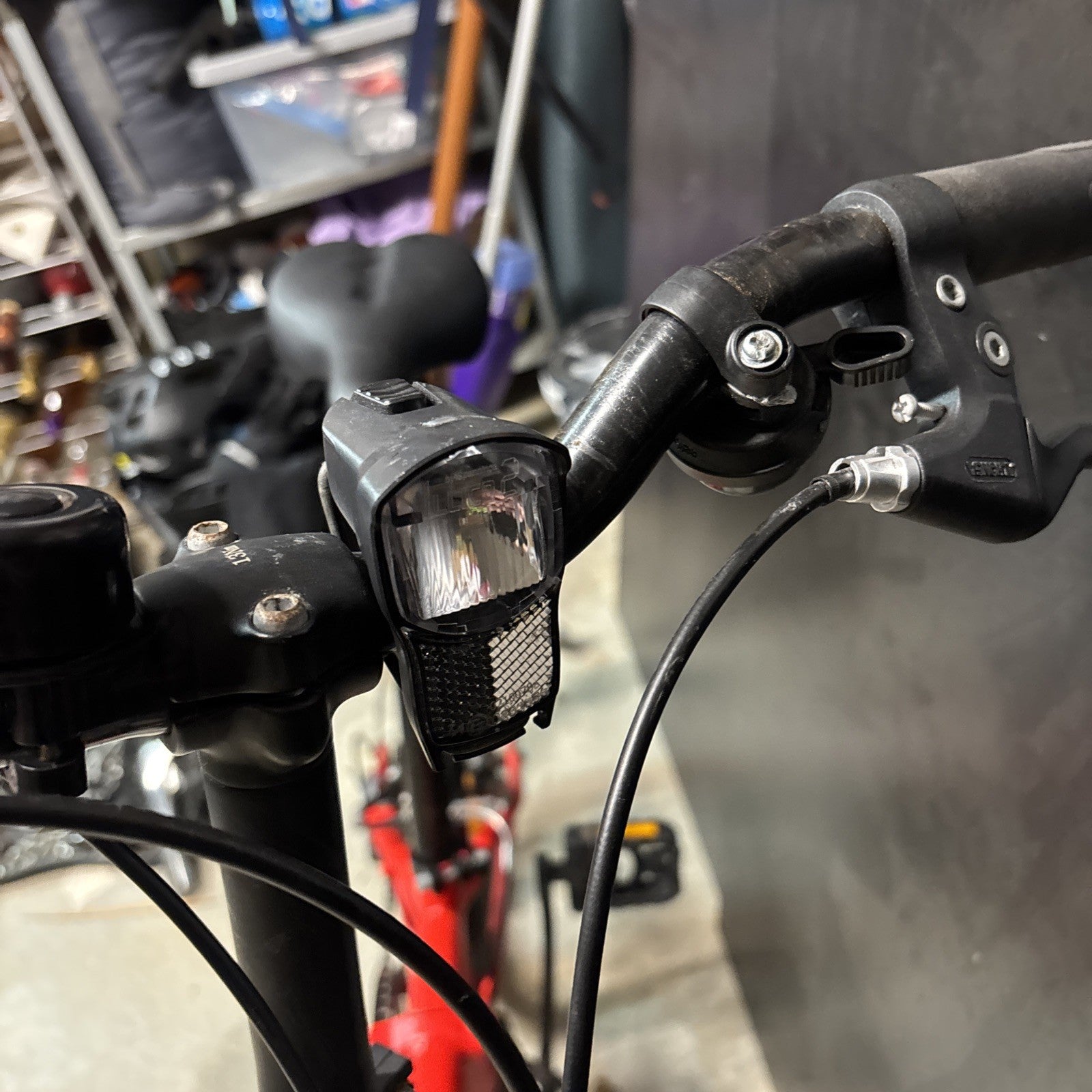 BTWIN Tilt 120 Folding Bicycle 6-Speed