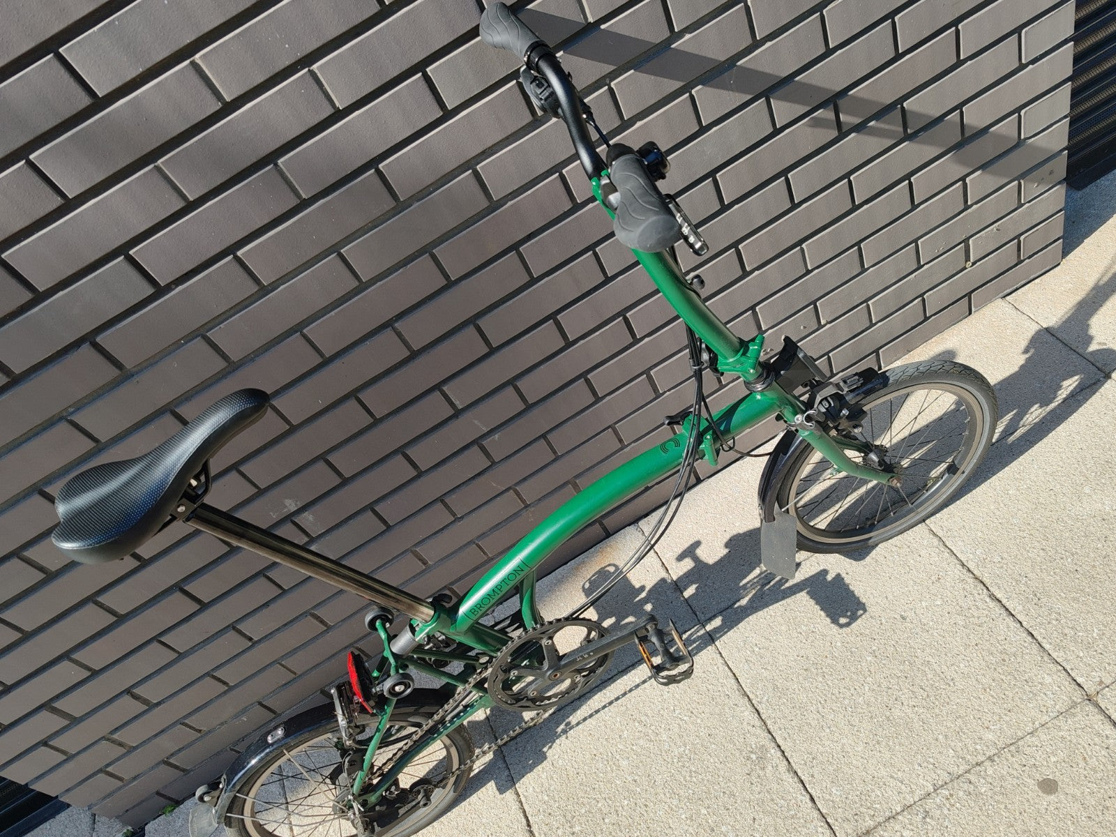 2024 Brompton C Line Explore M6L 6 Speed Folding Bike Racing Green