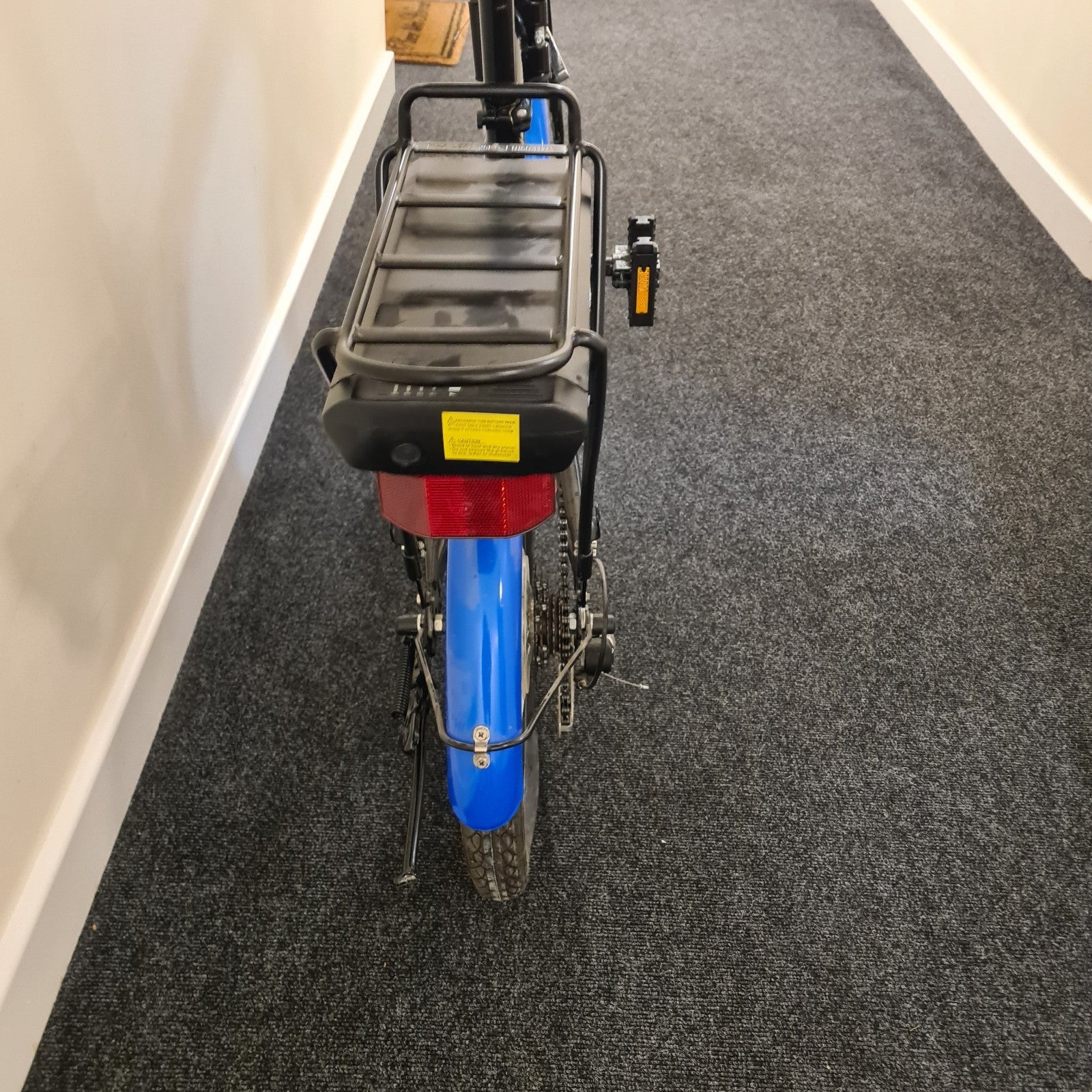 elife Infusion Power Assisted Folding Bike 153cm × 30cm x 94cm L/ W/H Used Once