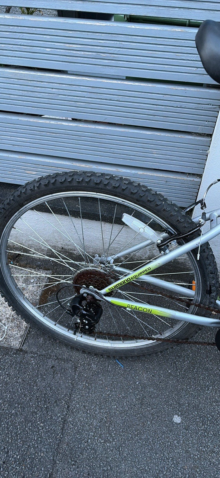Challenge Beacon Adult Folding Mountain Bike - Size 24 Inch Wheels
