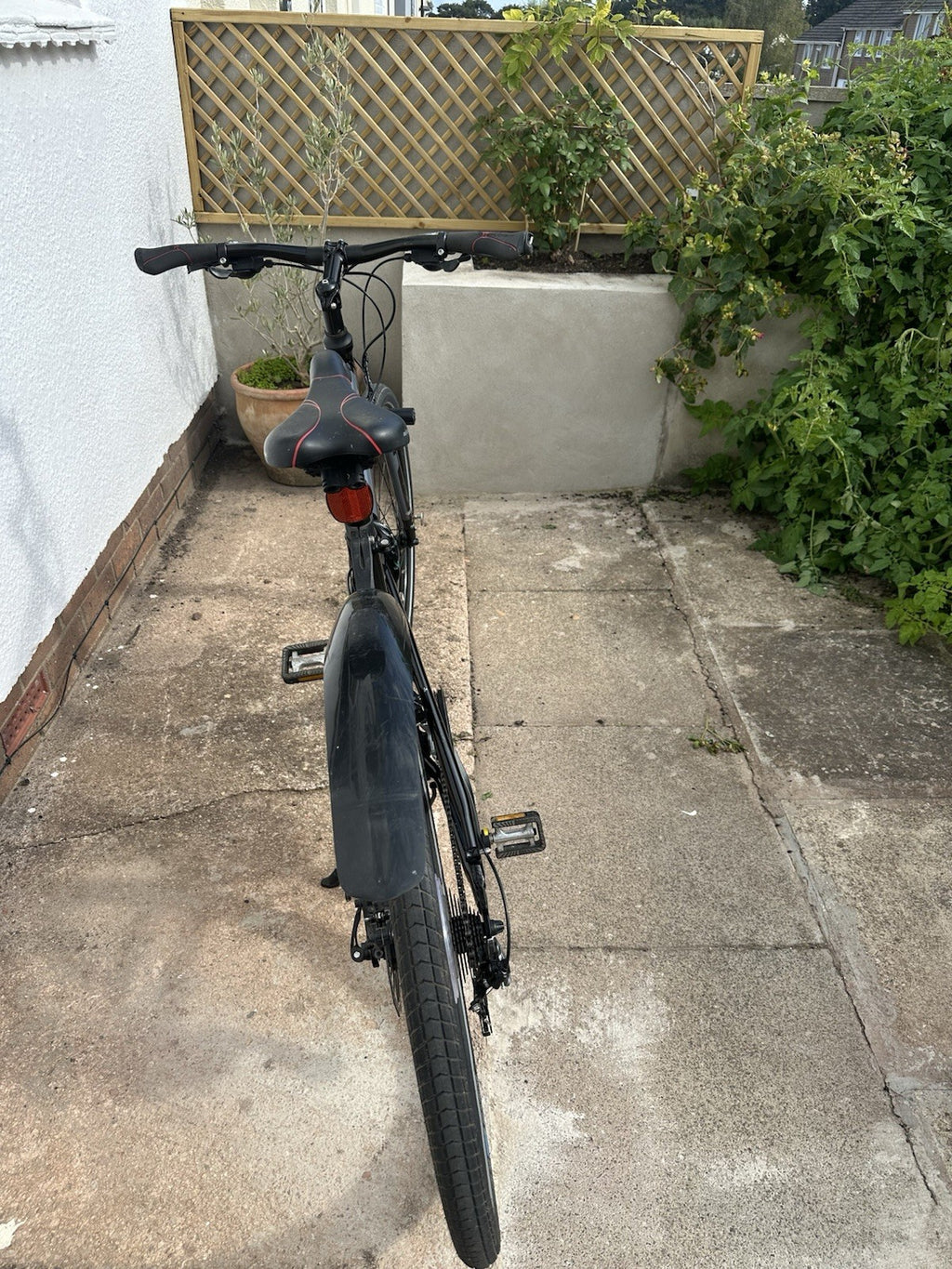 Tern Joe Folding Bike 26 in Black, Mechanical Disc Brakes, Frame Size L