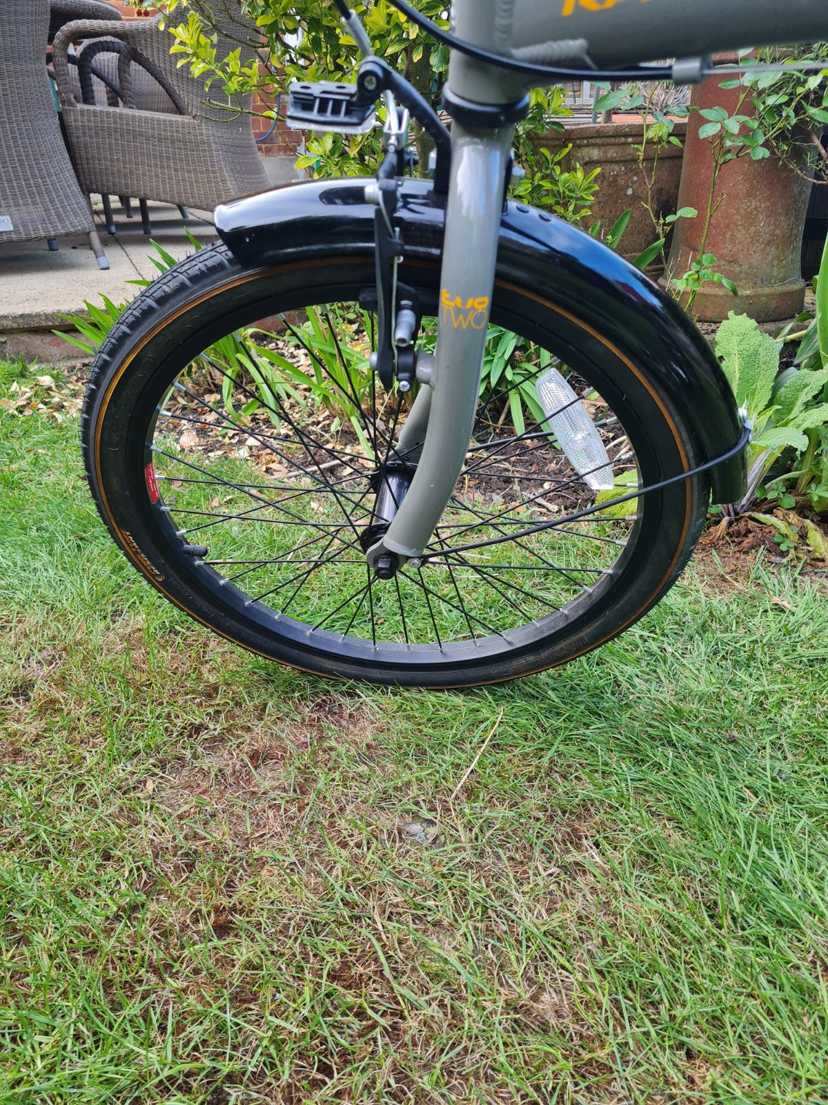 Raleigh Evo Two Folding Bike.  (Two Bikes Available - Collection only: KT22)