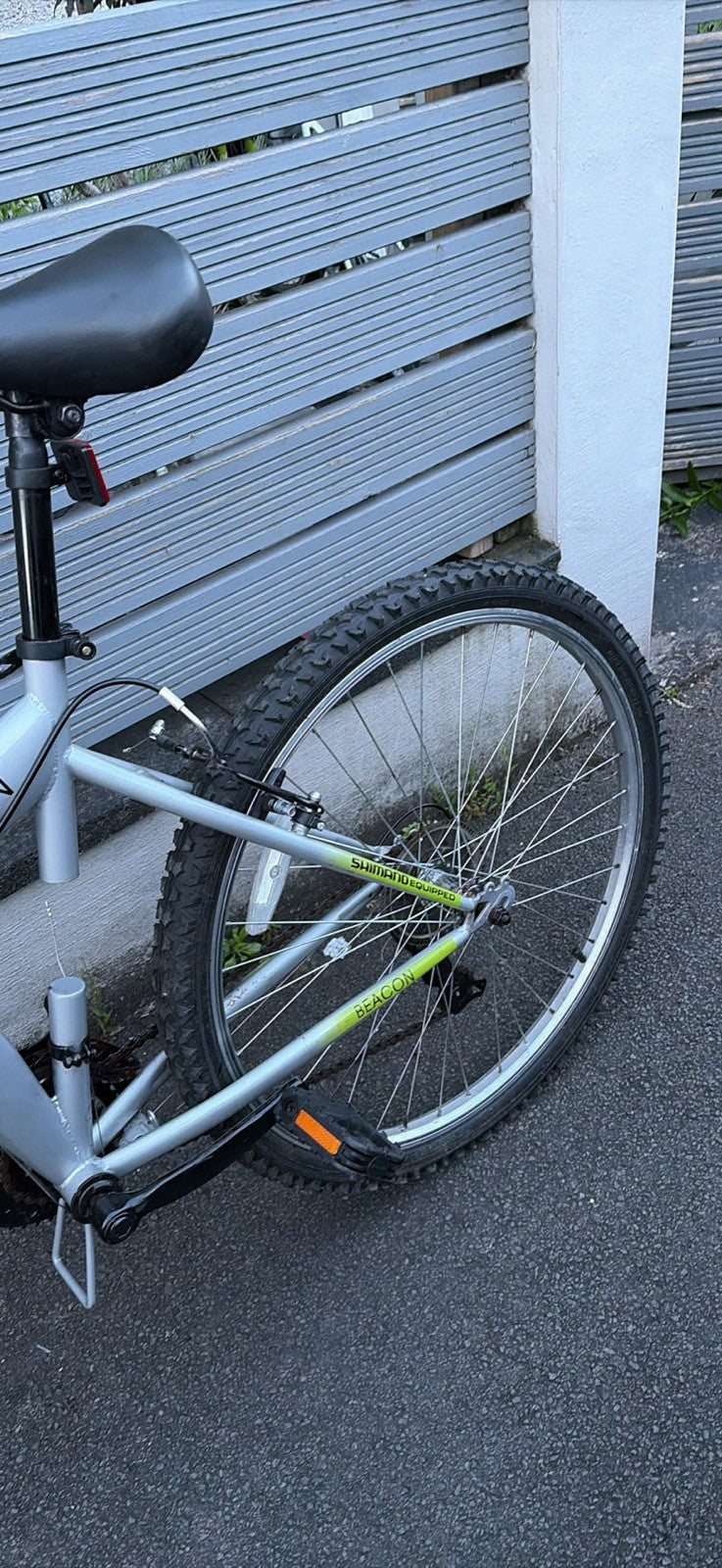 Challenge Beacon Adult Folding Mountain Bike - Size 24 Inch Wheels