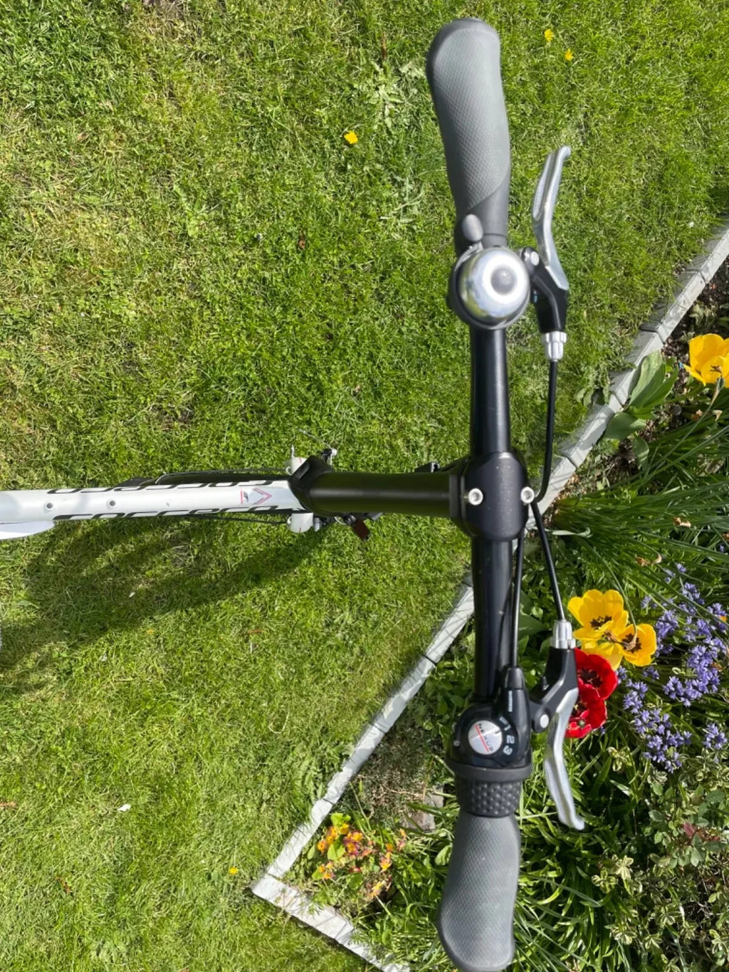 Carrera Transit Lightweight Folding Bike  Aluminium White