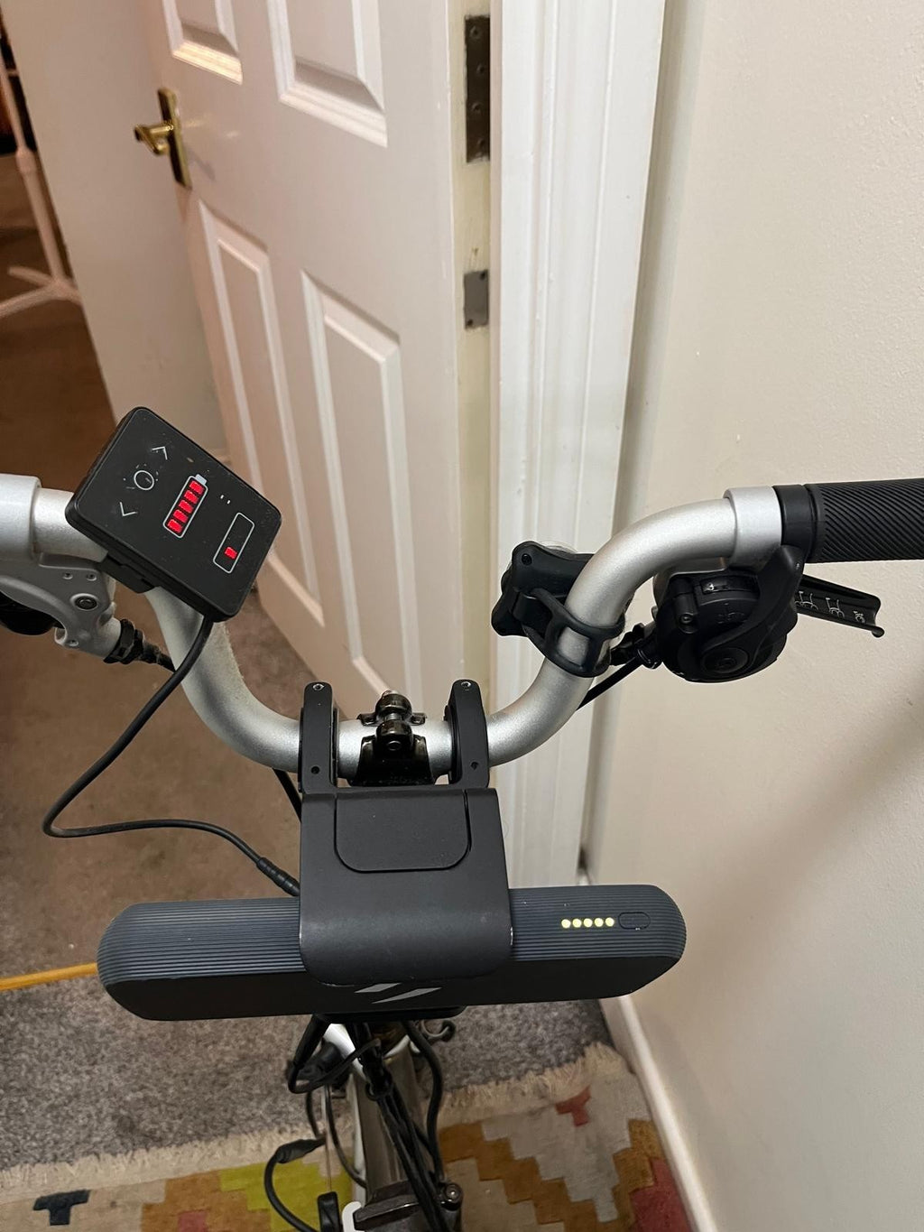 Brompton C Line Mk5, 3-Speed, Mid Handlebars + Swytch Kit – Black, Bare
