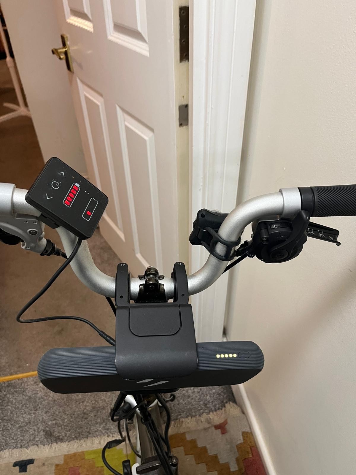 Brompton C Line Mk5, 3-Speed, Mid Handlebars + Swytch Kit – Black, Bare