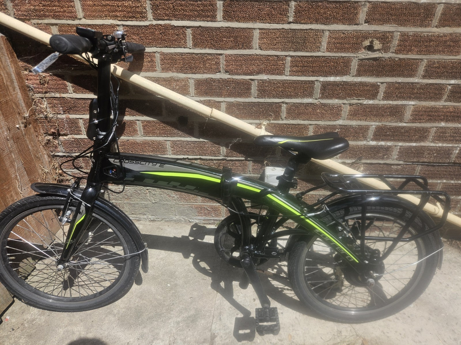 Carrera Crosscity Bike