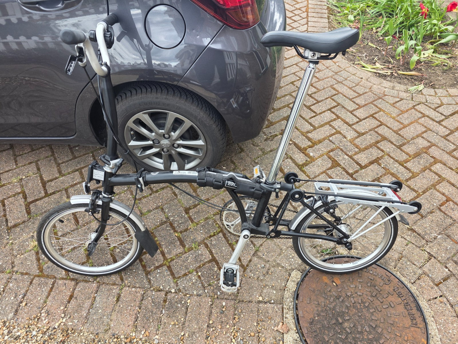 2022 Brompton C Line M3R (3 Speed)  folding bicycle - Black with carry handle