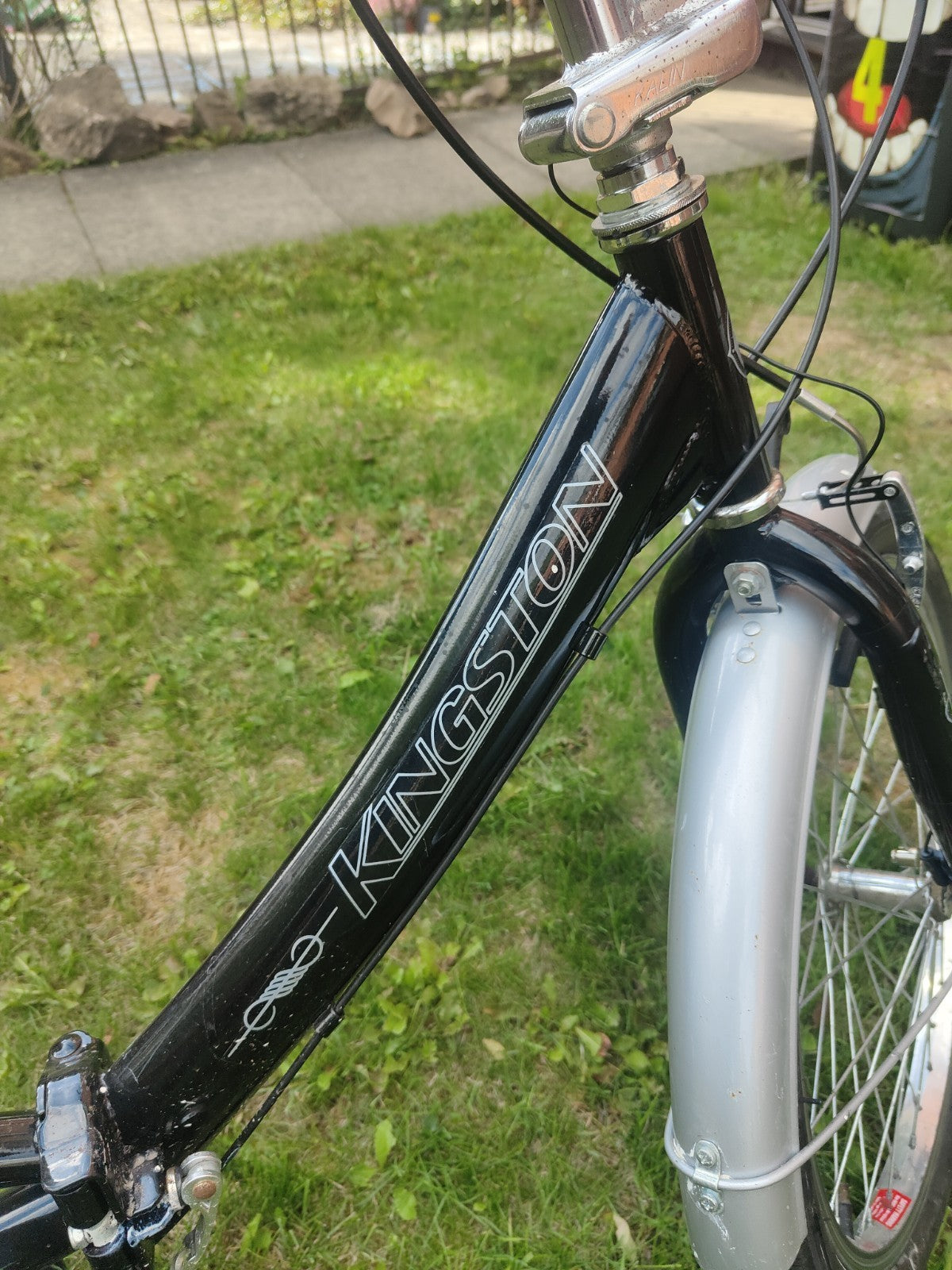 Kingston 20in Folding Bike 6-Speed Black/Silver Rear Rack Fenders + EXTRA'S