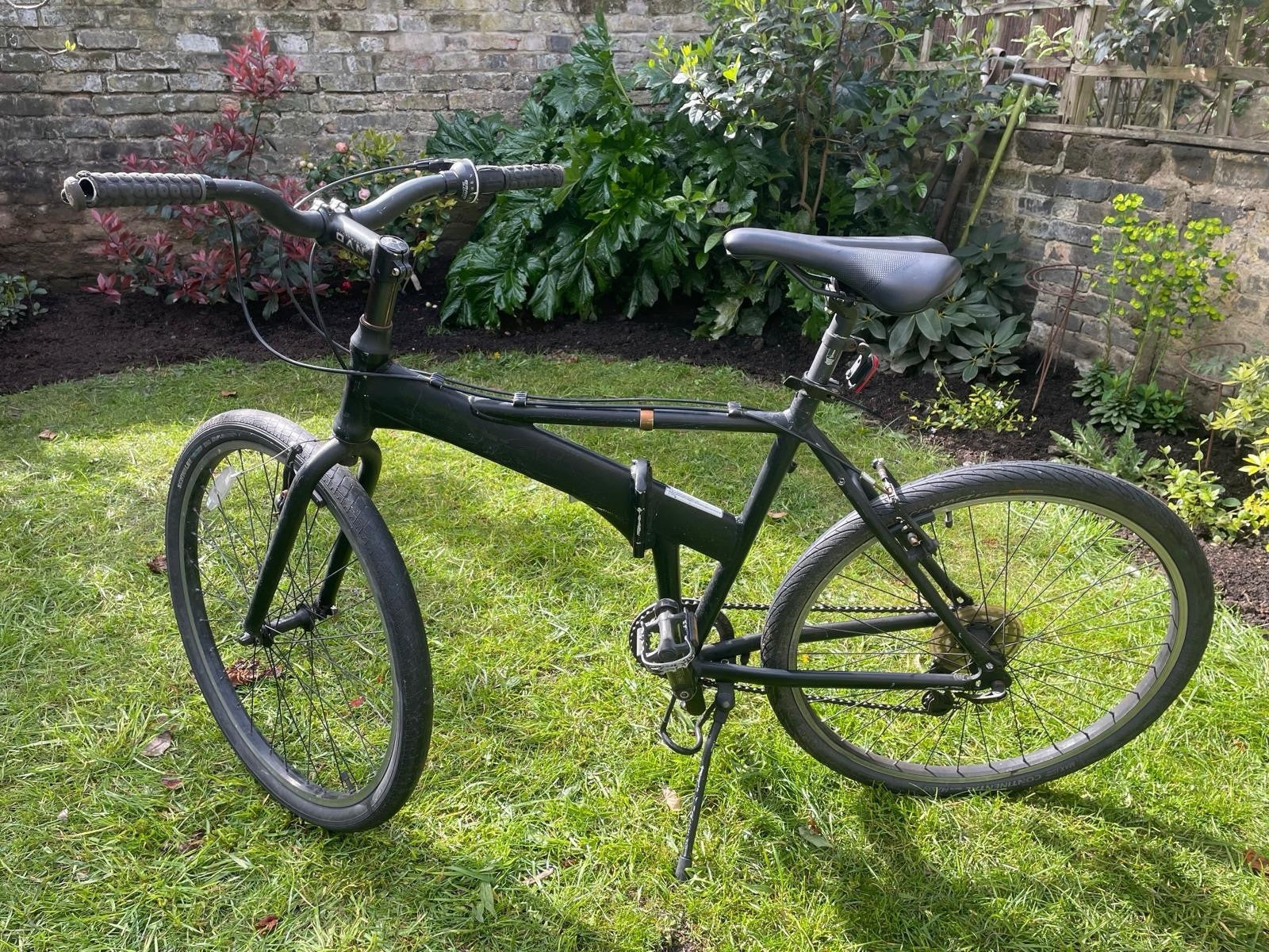 Men’s Dahon Folding Bike