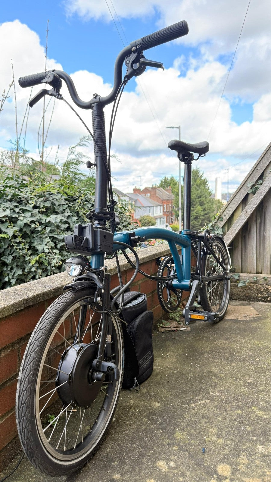 Brompton Electric C Line - 4 Speed - Mid Handlebar  Black Folding Bike RRP £2900