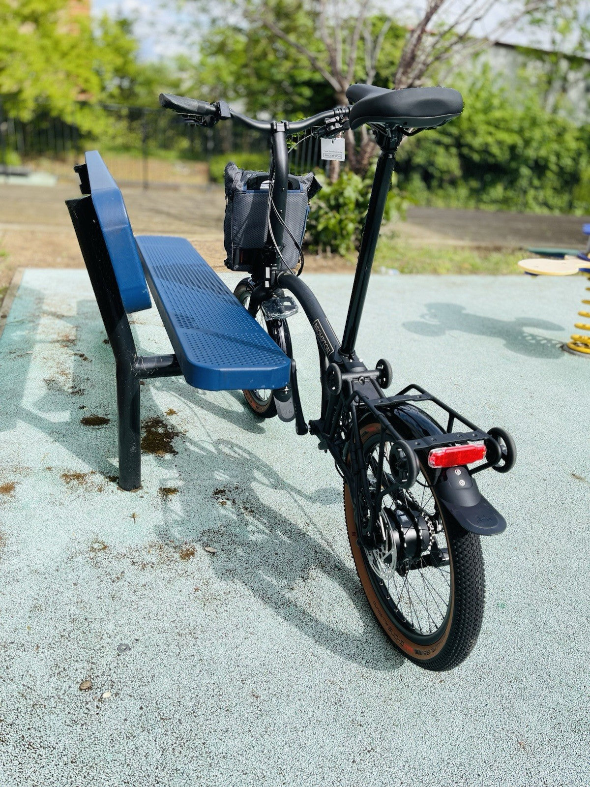 Brompton Folding Bike Black Brown 20in Disc Brakes Rear Rack Mudguards