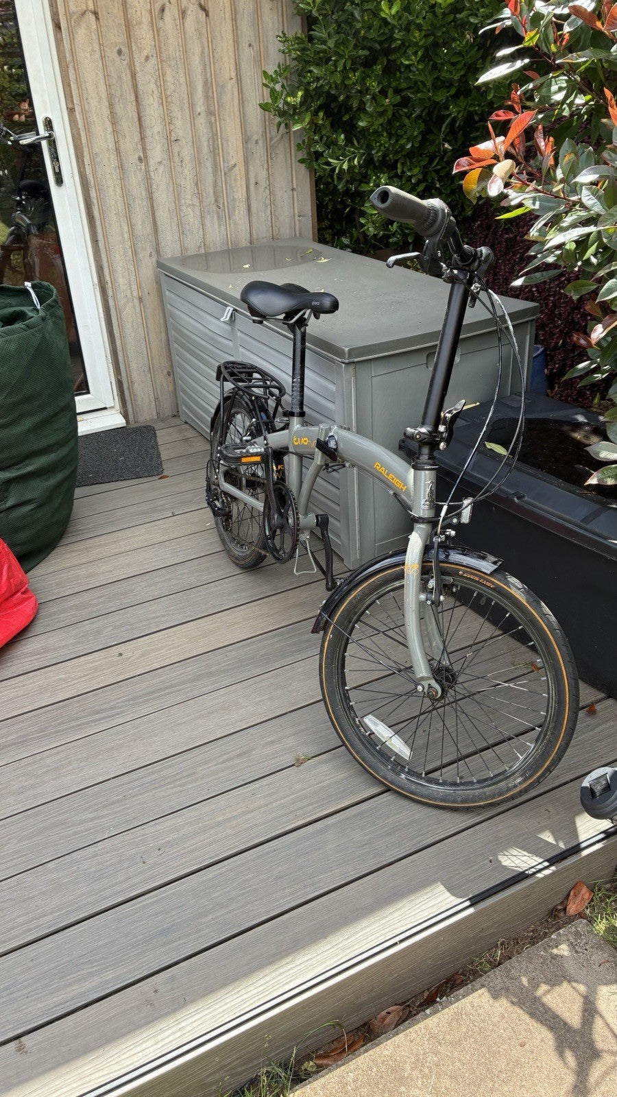 Raleigh Evo TWo folding bike. Rear Hub, Rack, Mudguards