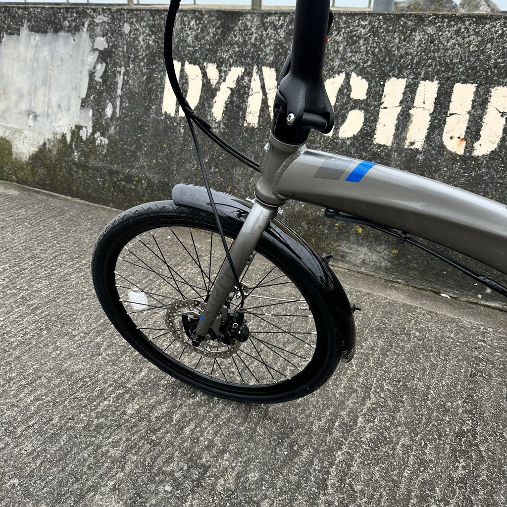 Tern Verge D9 Speed Folding Bike Hydraulic Disc Brakes Mudguards Excellent 🚲