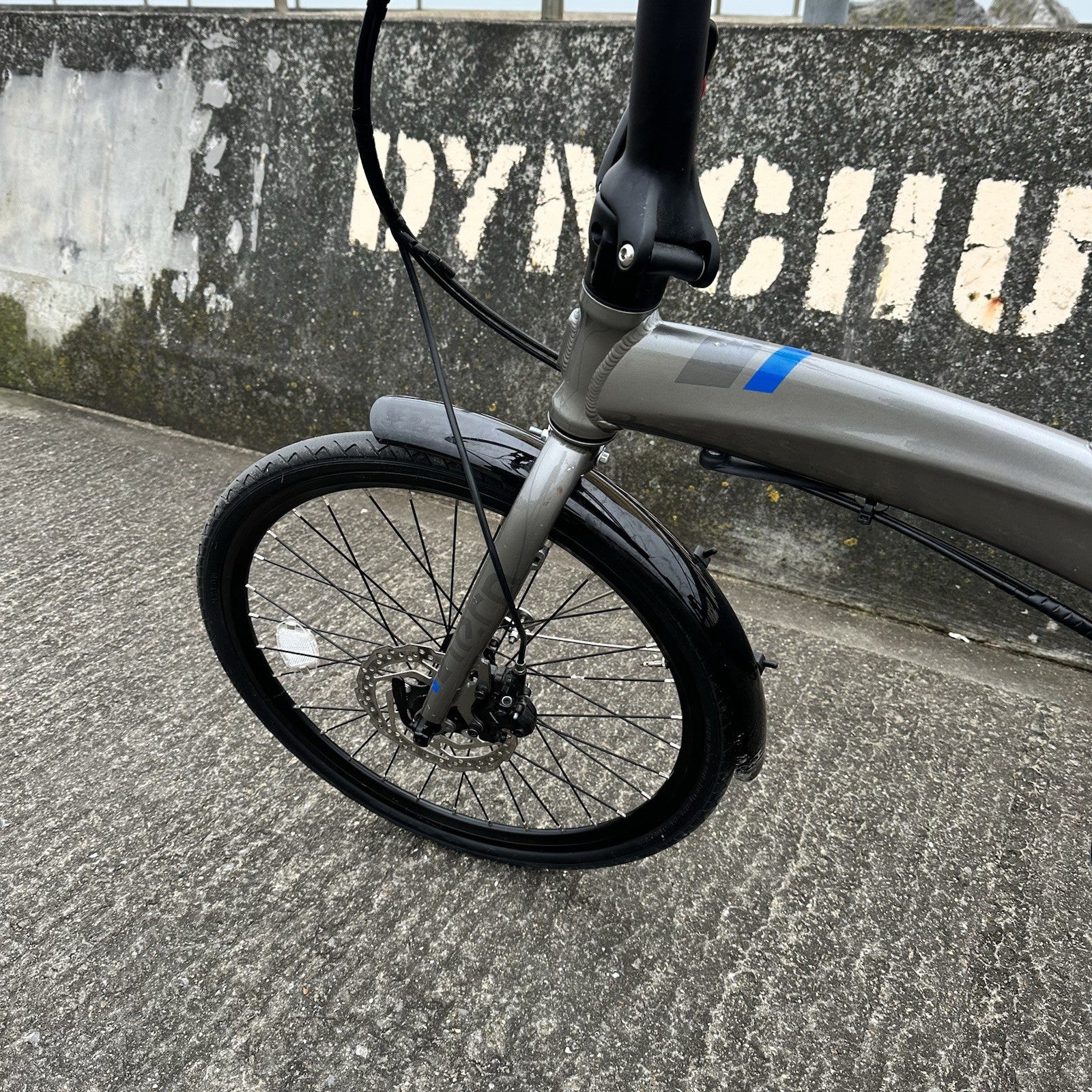 Tern Verge D9 Speed Folding Bike Hydraulic Disc Brakes Mudguards Excellent 🚲