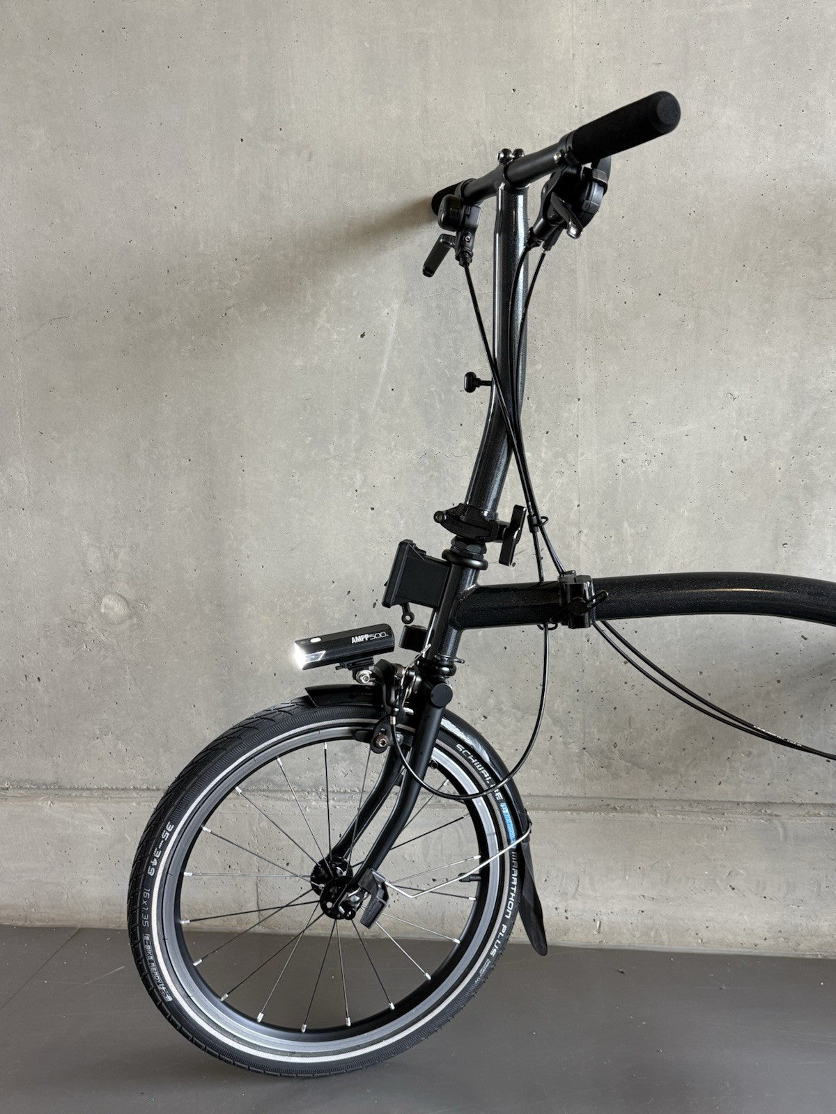 Brompton P Line 4-Speed Folding Bike Midnight Black, Lightweight
