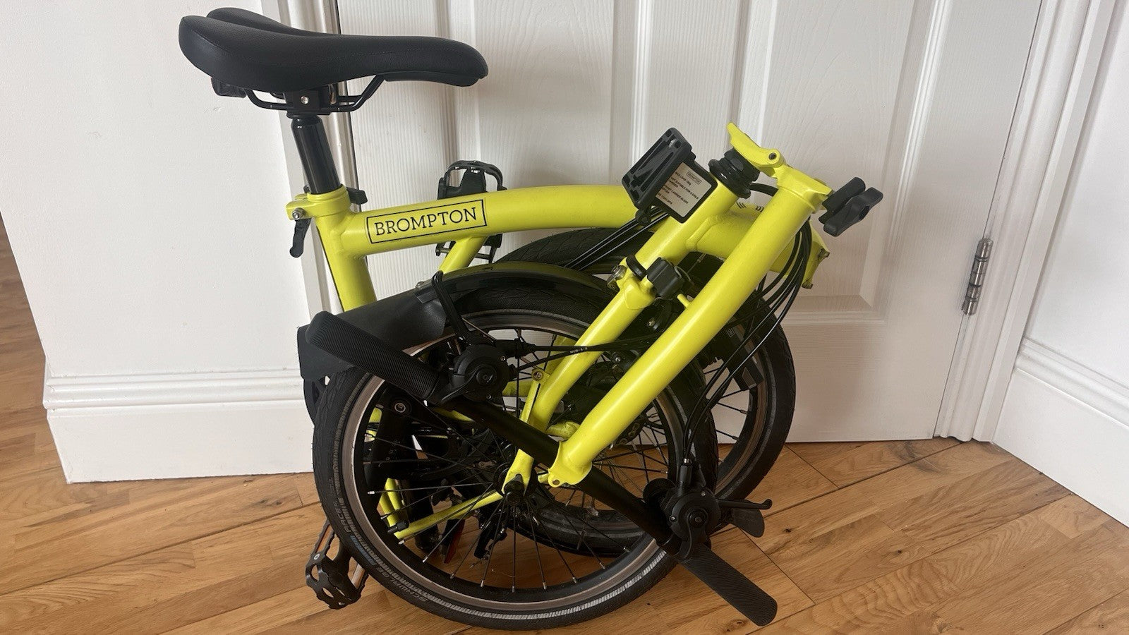 Brompton Folding Bike 6-Speed Yuzu Lime Green with Front Light & Be Seen Lights