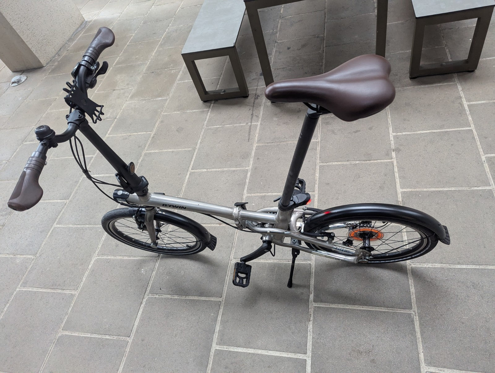 BTWIN Tilt 900 Folding Bike 9-Speed Shimano Sora, Lightweight Aluminium Frame