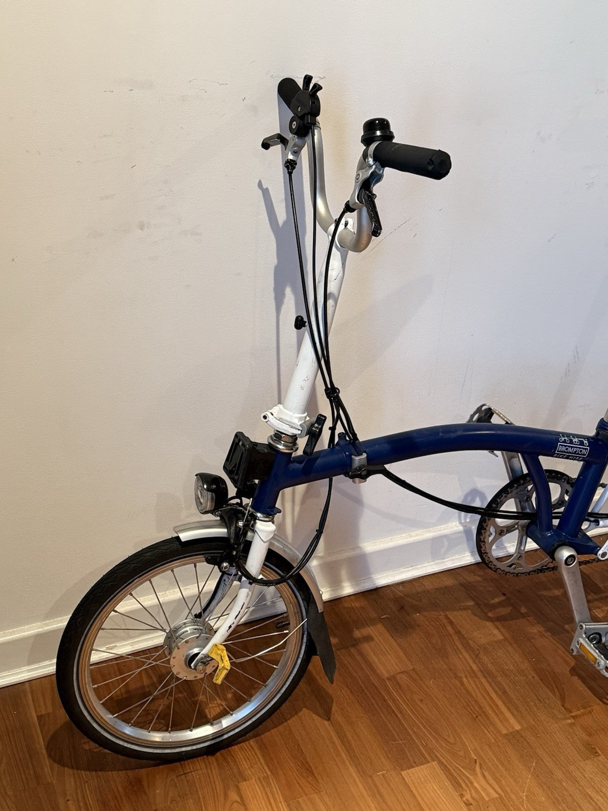 Brompton M3L Folding Bike (C Line) 3 Speed With Dynamo Light In Good Condition!