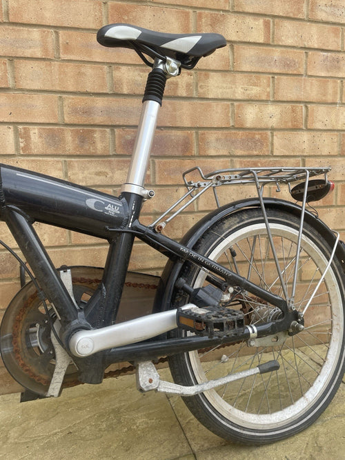 Bike That Is Foldable But A But Old Which Needs A Few Repairs Like The Chain