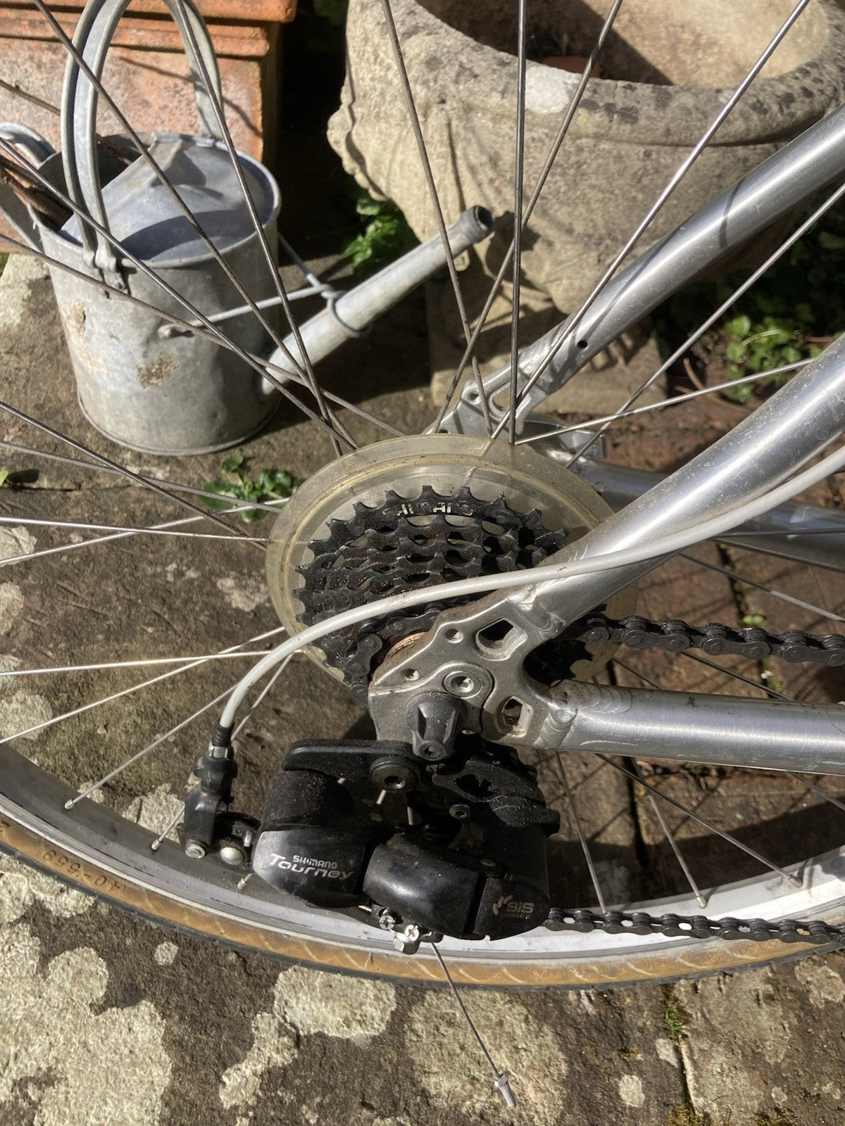Dahon Expresso D24 Aluminium Folding Bike With Cover