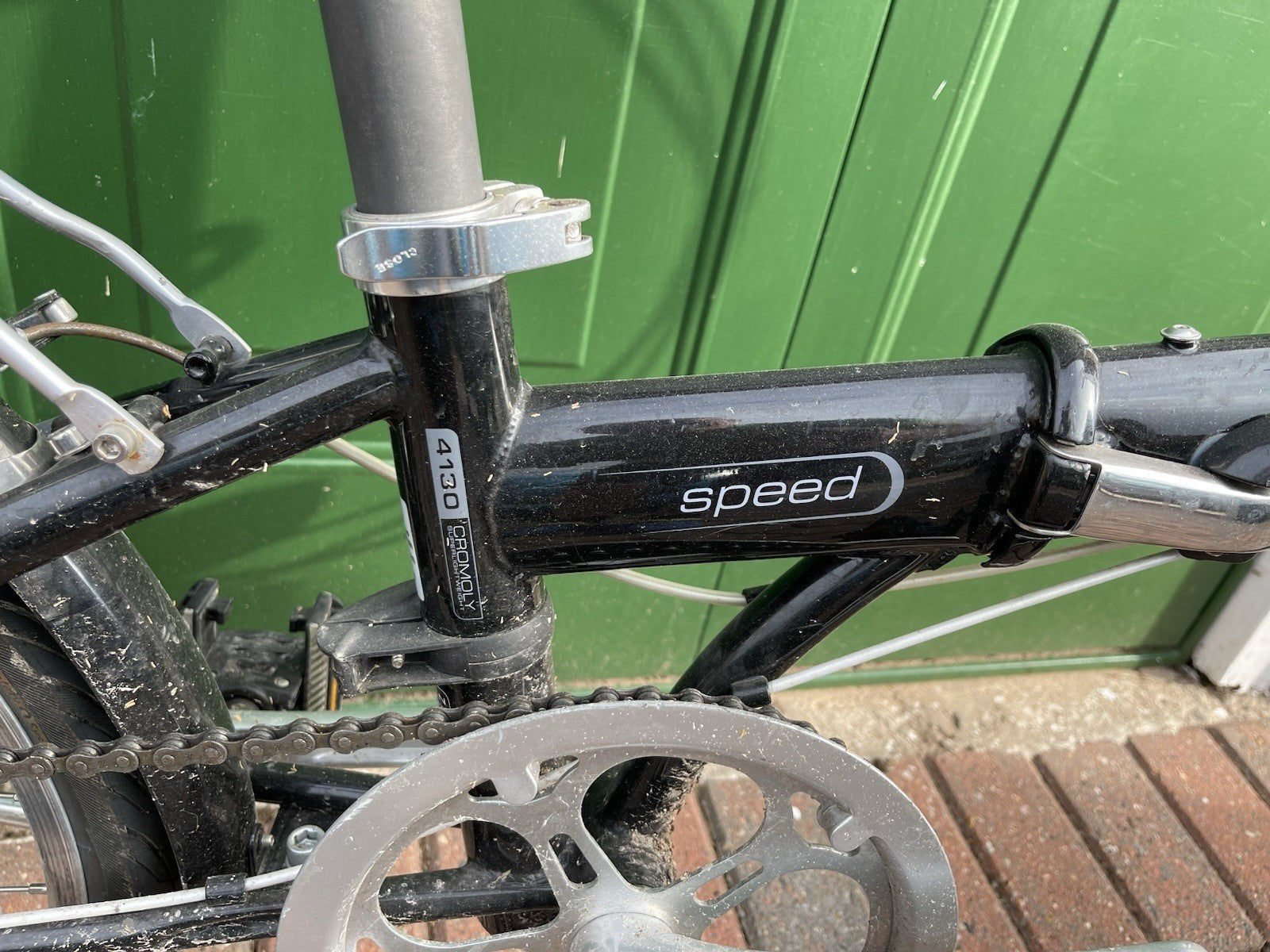 Dahon Speed D7 Folding Bike 7-Speed SRAM Grip Shift