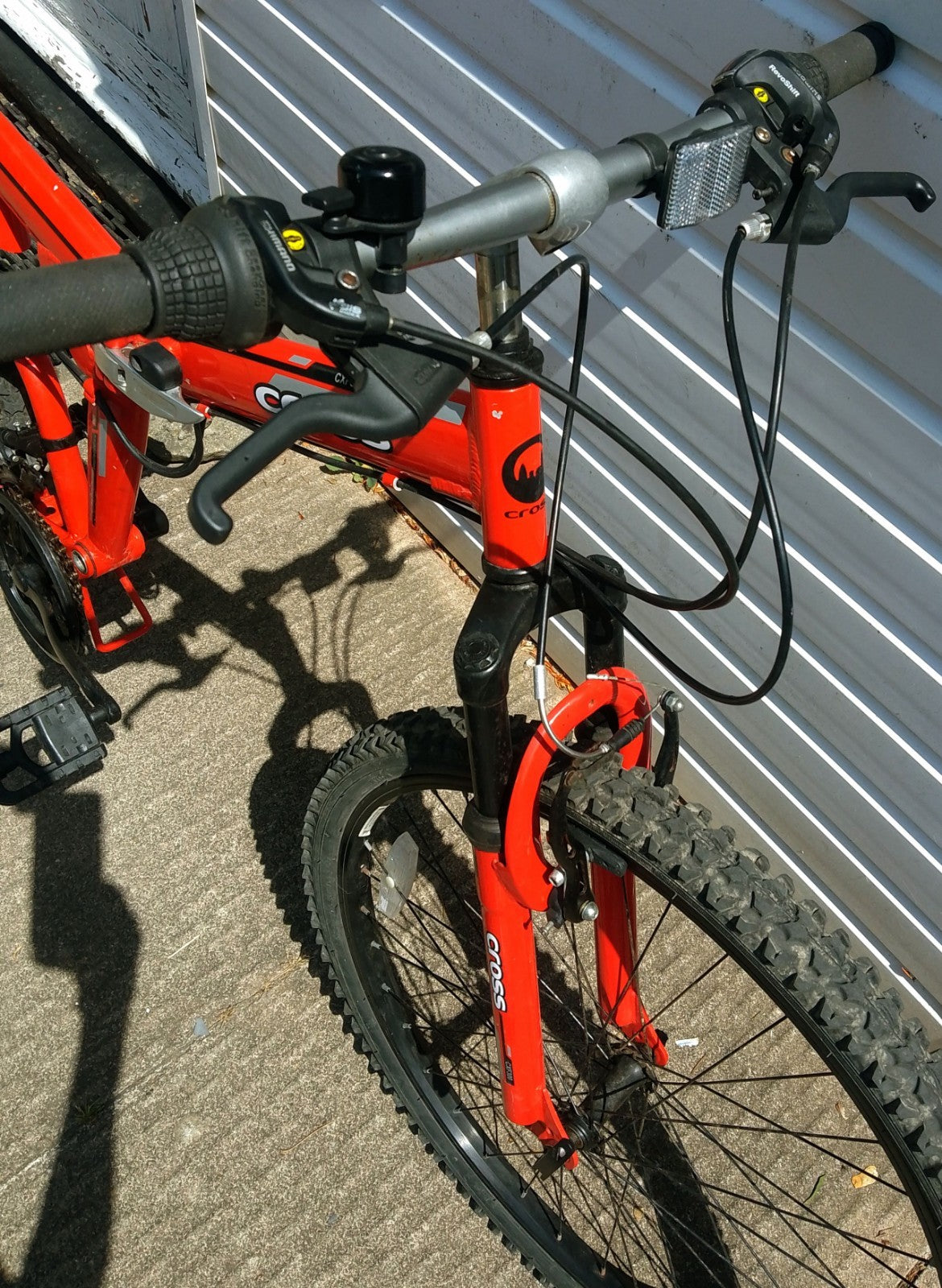Cross Folding Bike Compact Easy Storage 18 Speed Shimano Gears