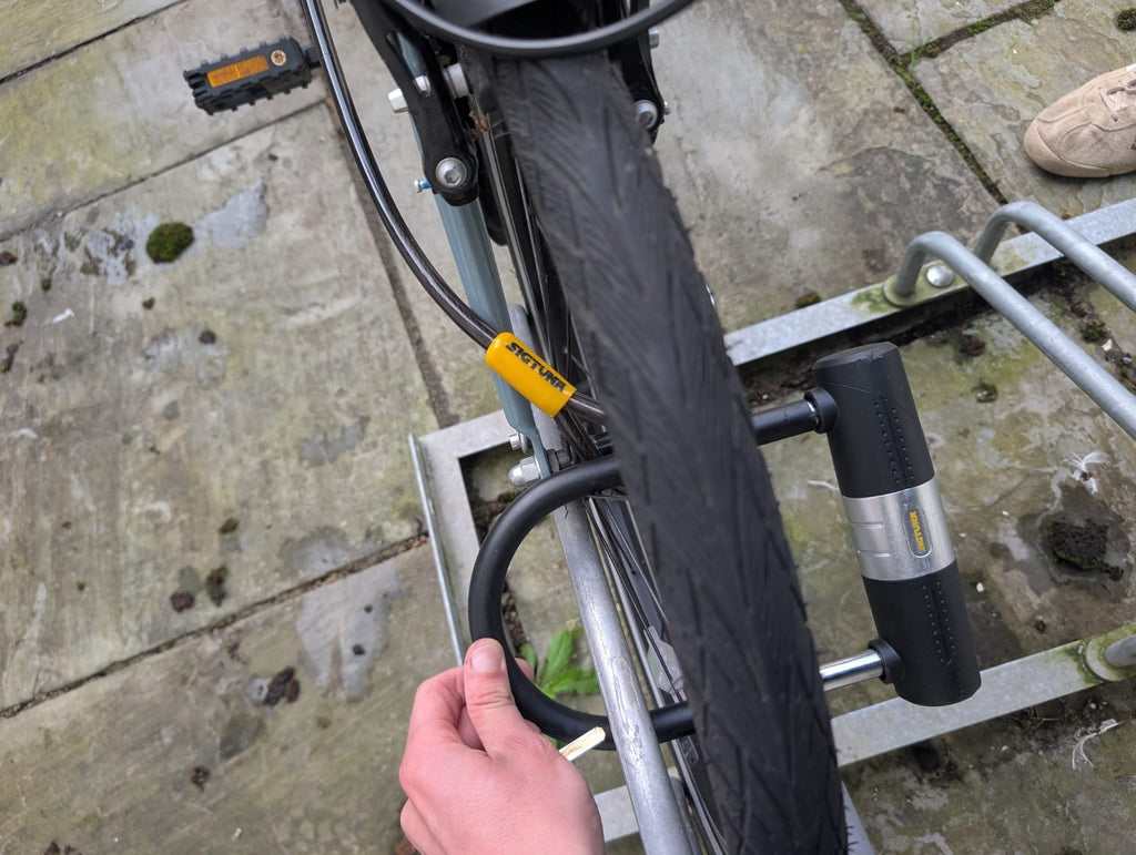 DAHON Mariner D8 - FOLDING BIKE (+ rain cover and lock)