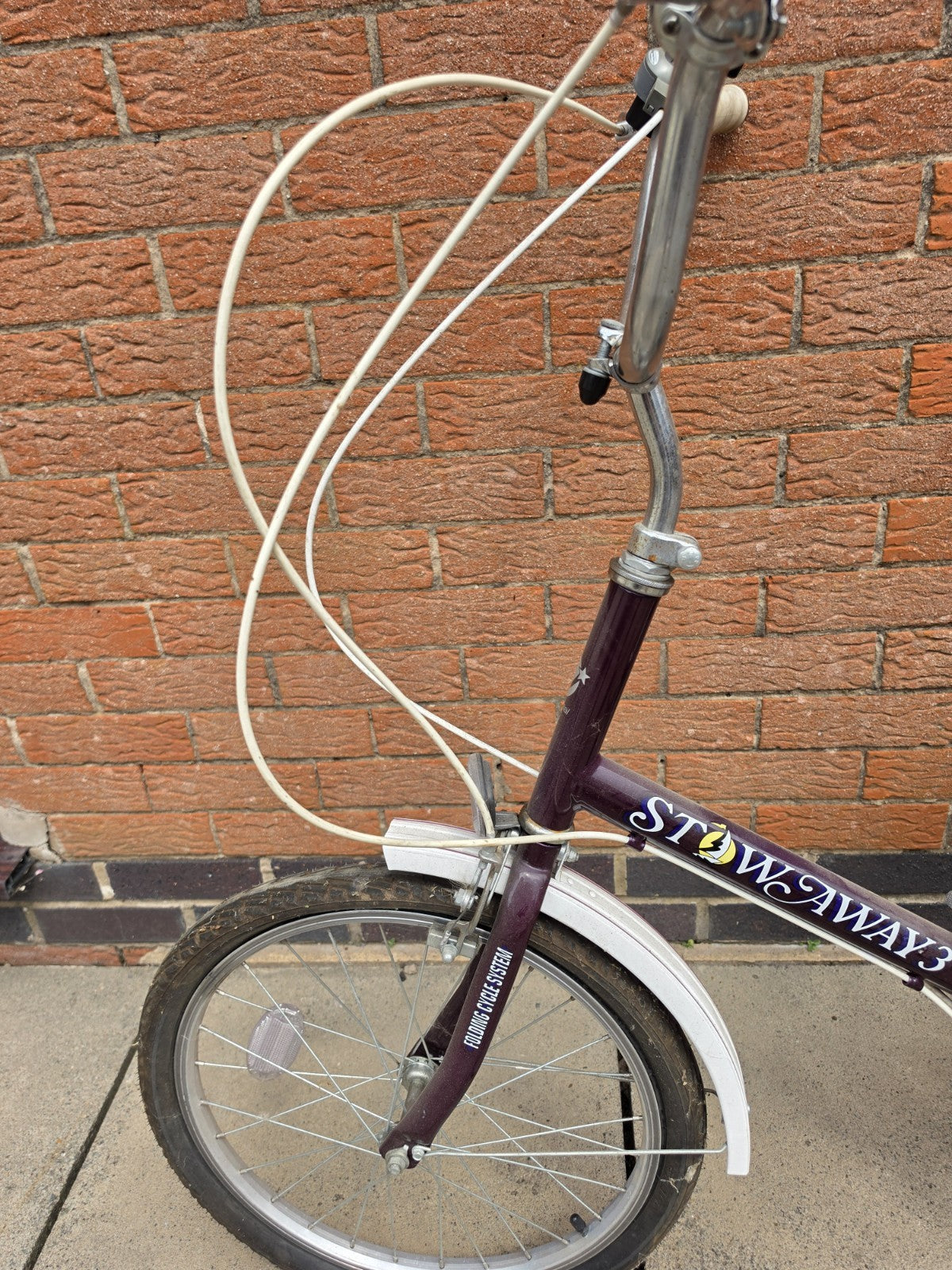 Universal Stowaway 3 20in Folding Bike Purple/White 3 Speed Hub Gears Rack