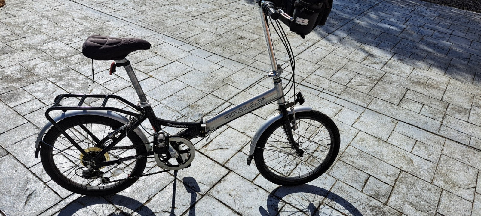 Folding Bike Apollo Transit 20” wheels Aluminium Frame 6 Gears Revoshift