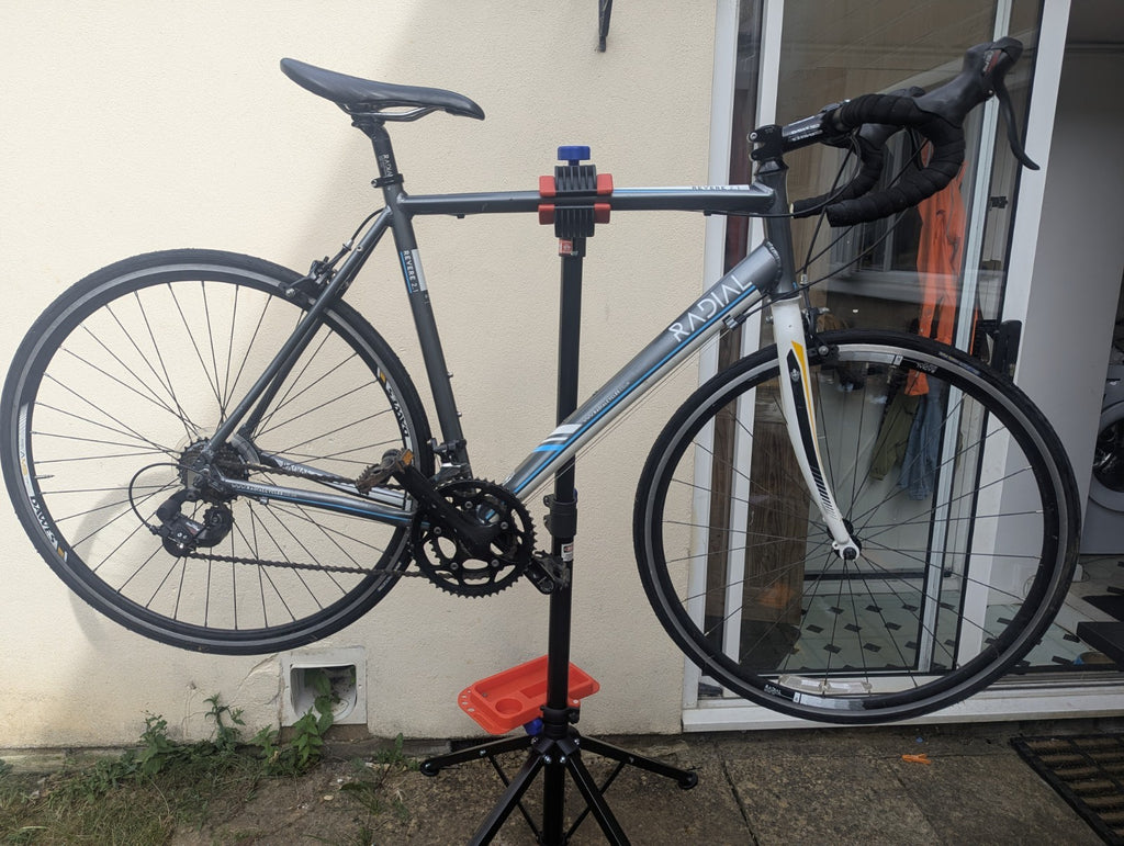 Road Bike Radial Revere 2.1