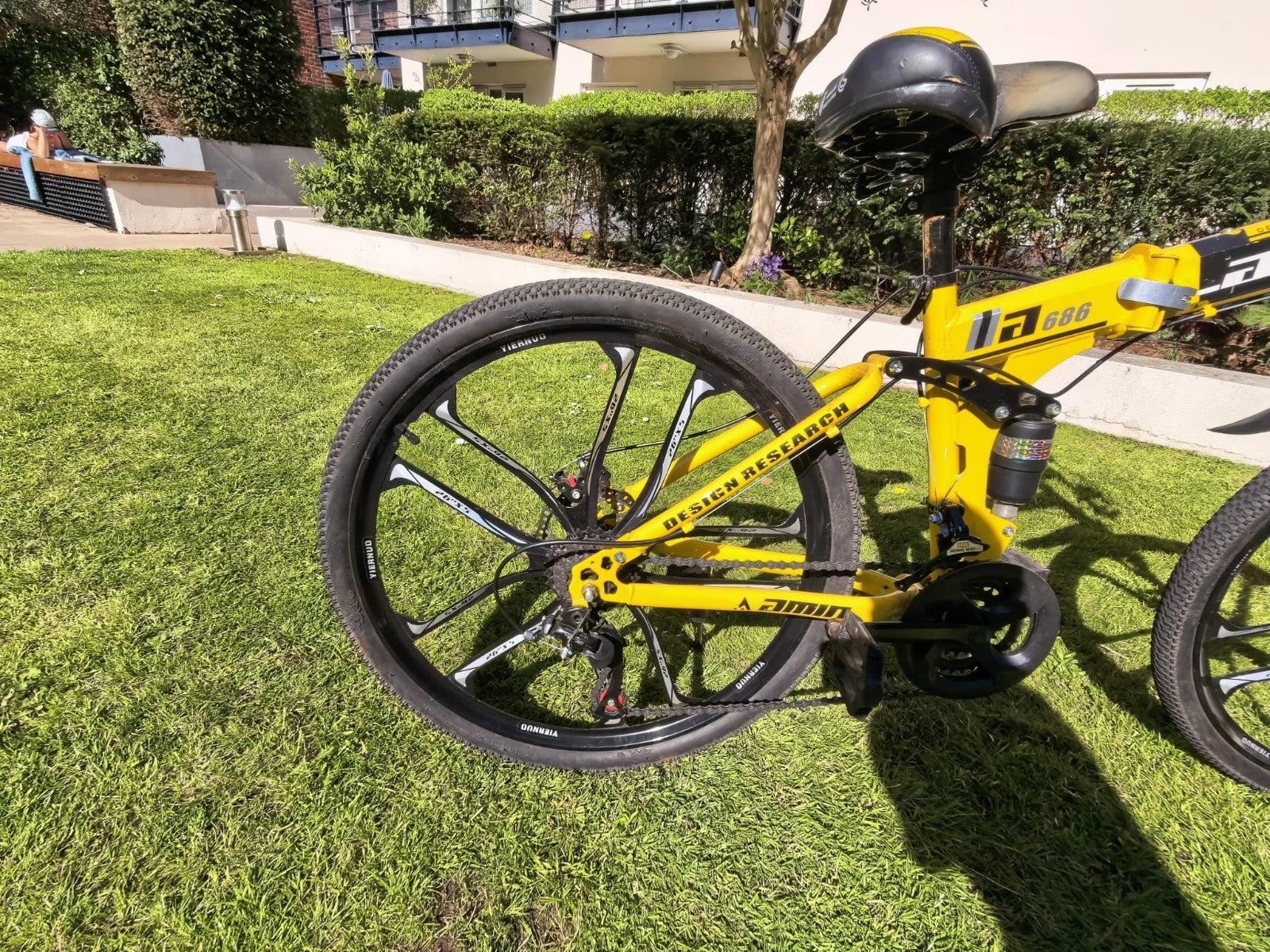 24"/26" Folding Mountain Bike Full Suspension, Disc Brakes, Lightweight 21-Speed