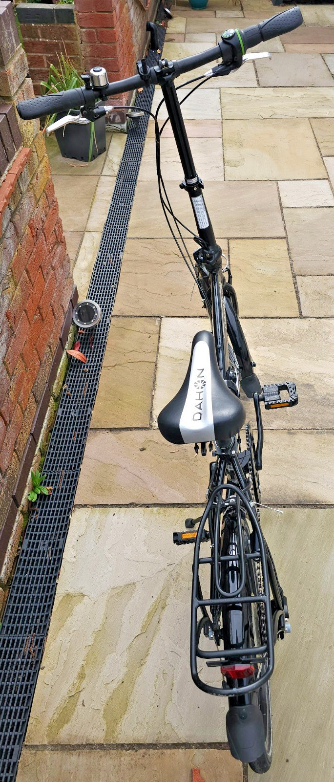 Dahon Vitesse D8 Folding Commuter Bike, Obsidian black - Pro-Serviced V.G.C