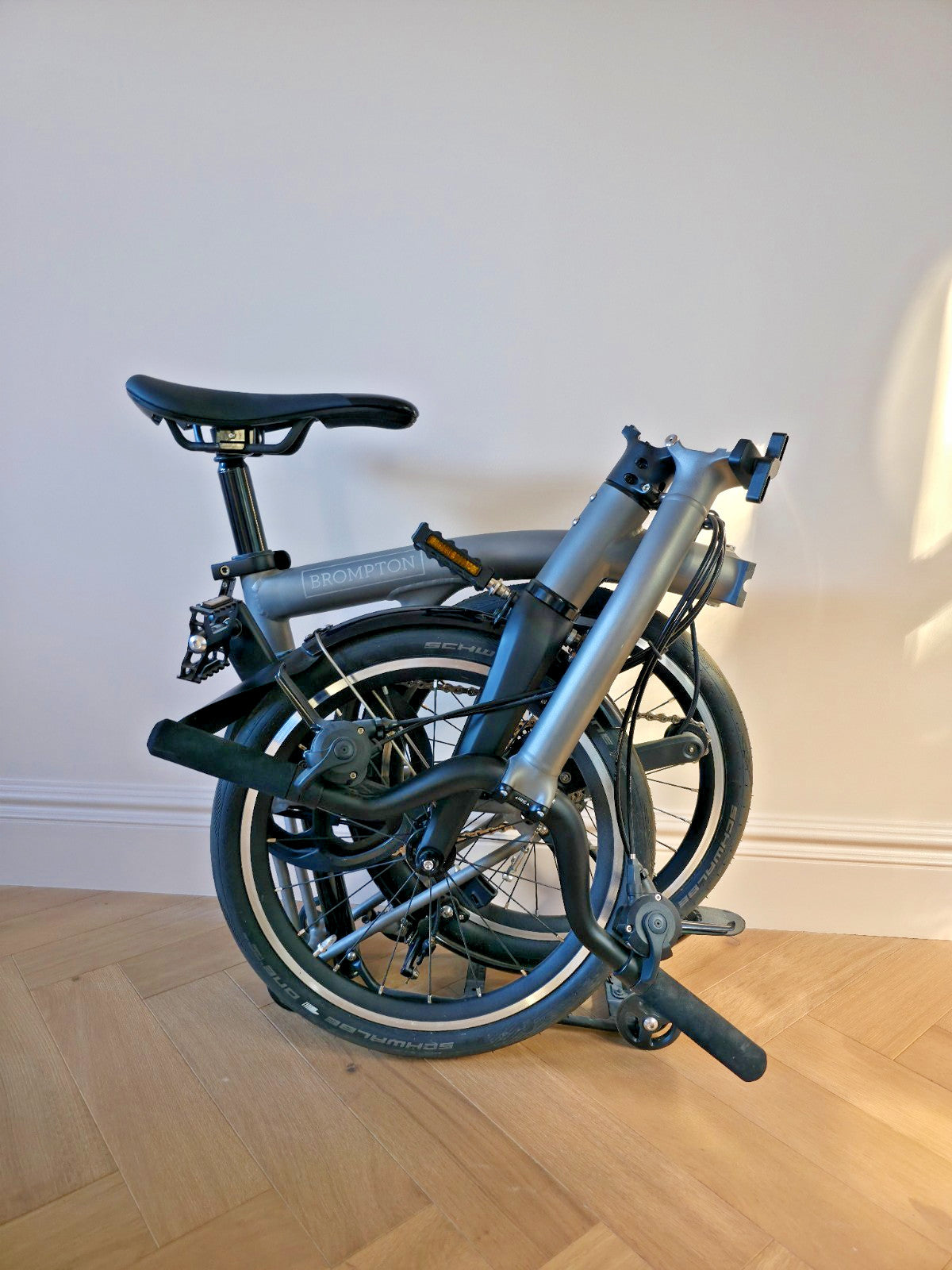 Brompton 12 speed T Line Explore Mid Handlebars - Excellent Condition