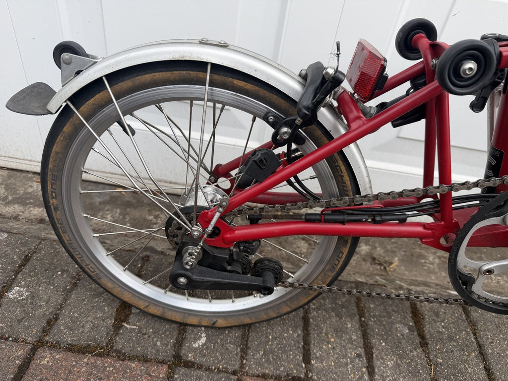 Brompton C Line M6L (6 Speed) folding bicycle - RED 2021 Good Condition